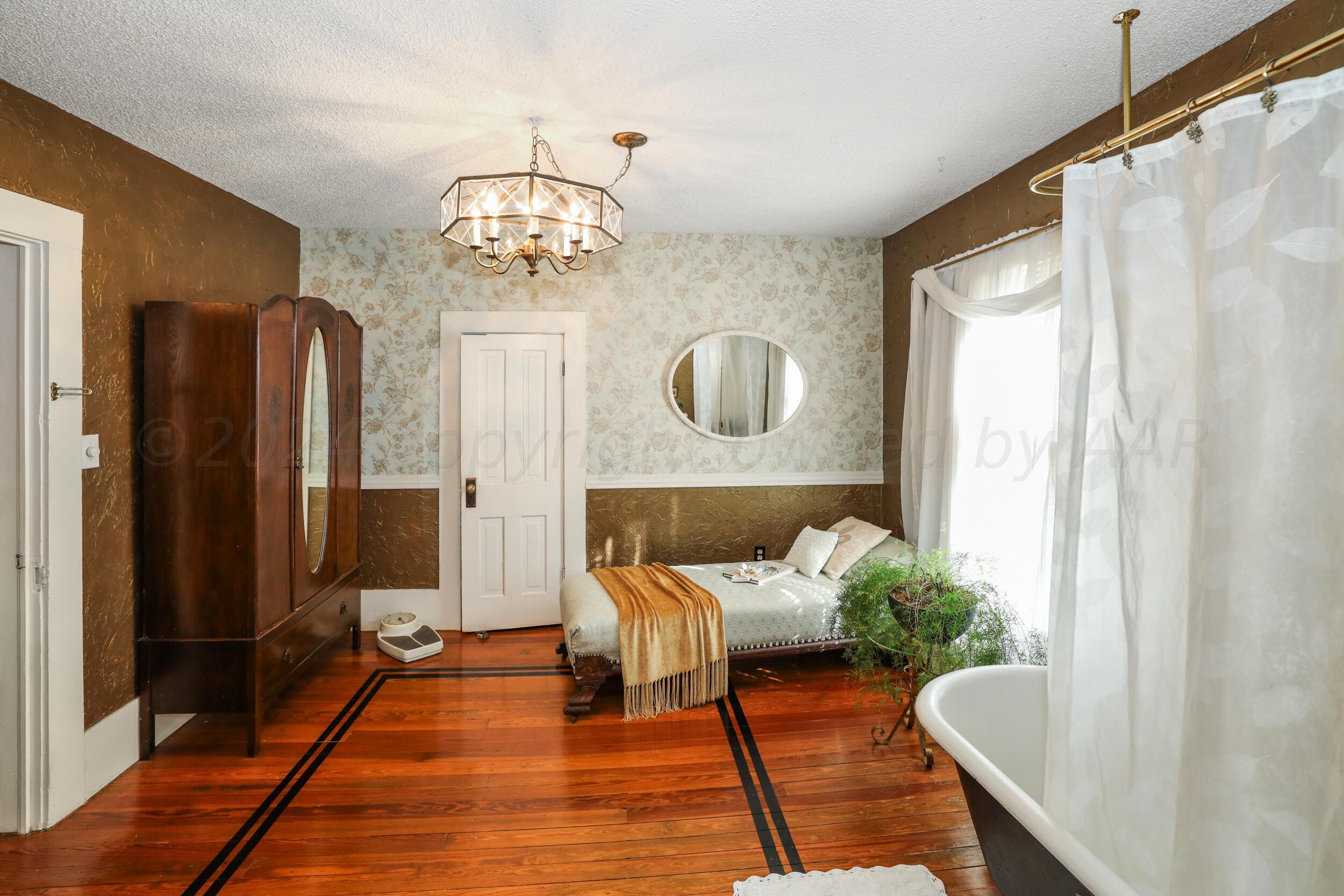 1000 5th Avenue Property Photo 48