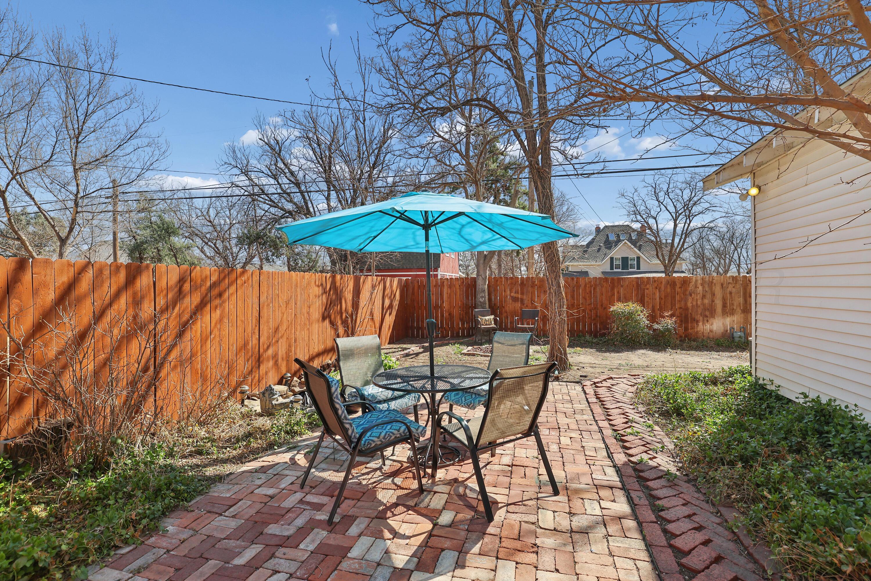 1000 5th Avenue Property Photo 68