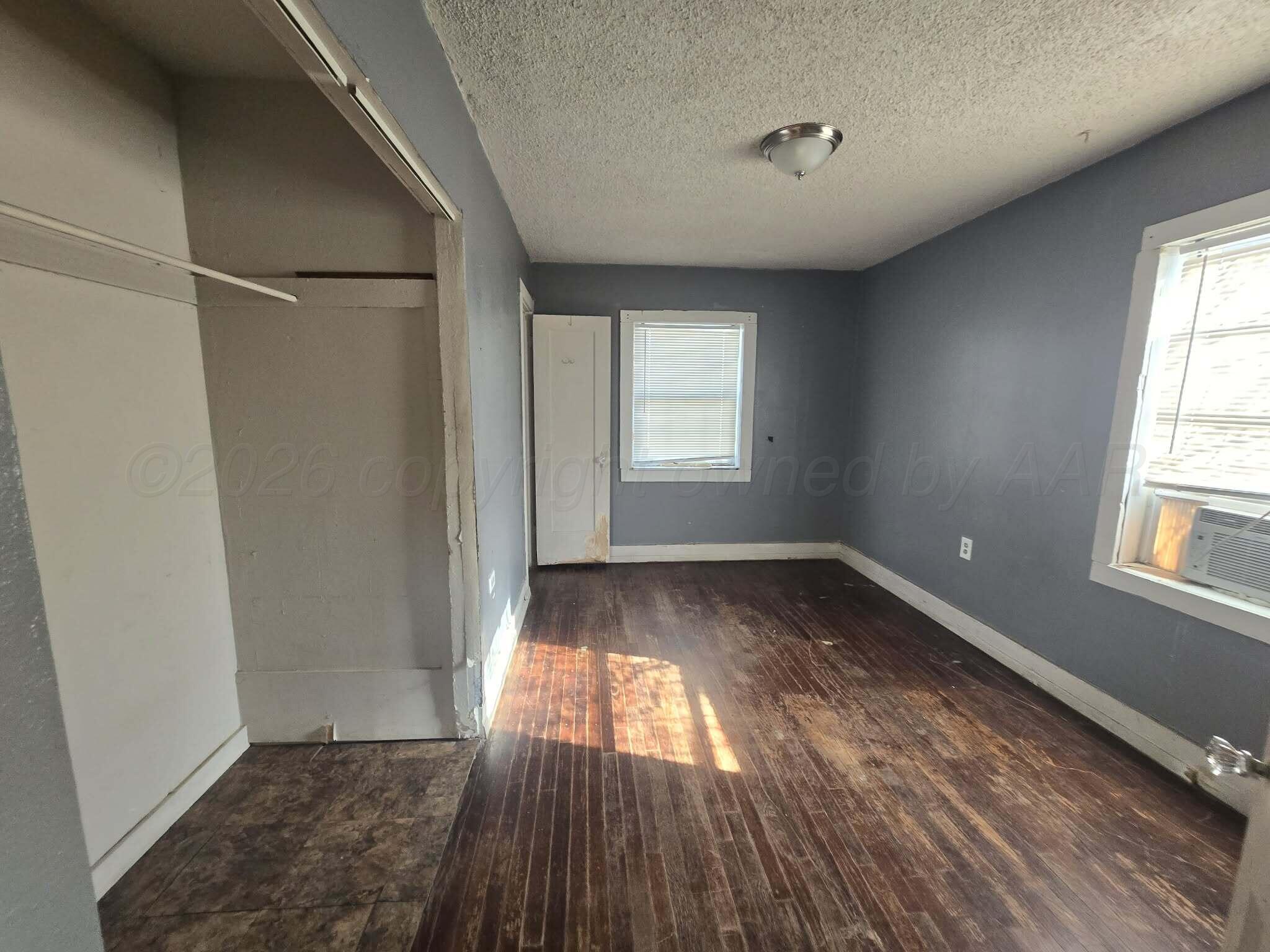 402 S Rusk Street Property Photo 18