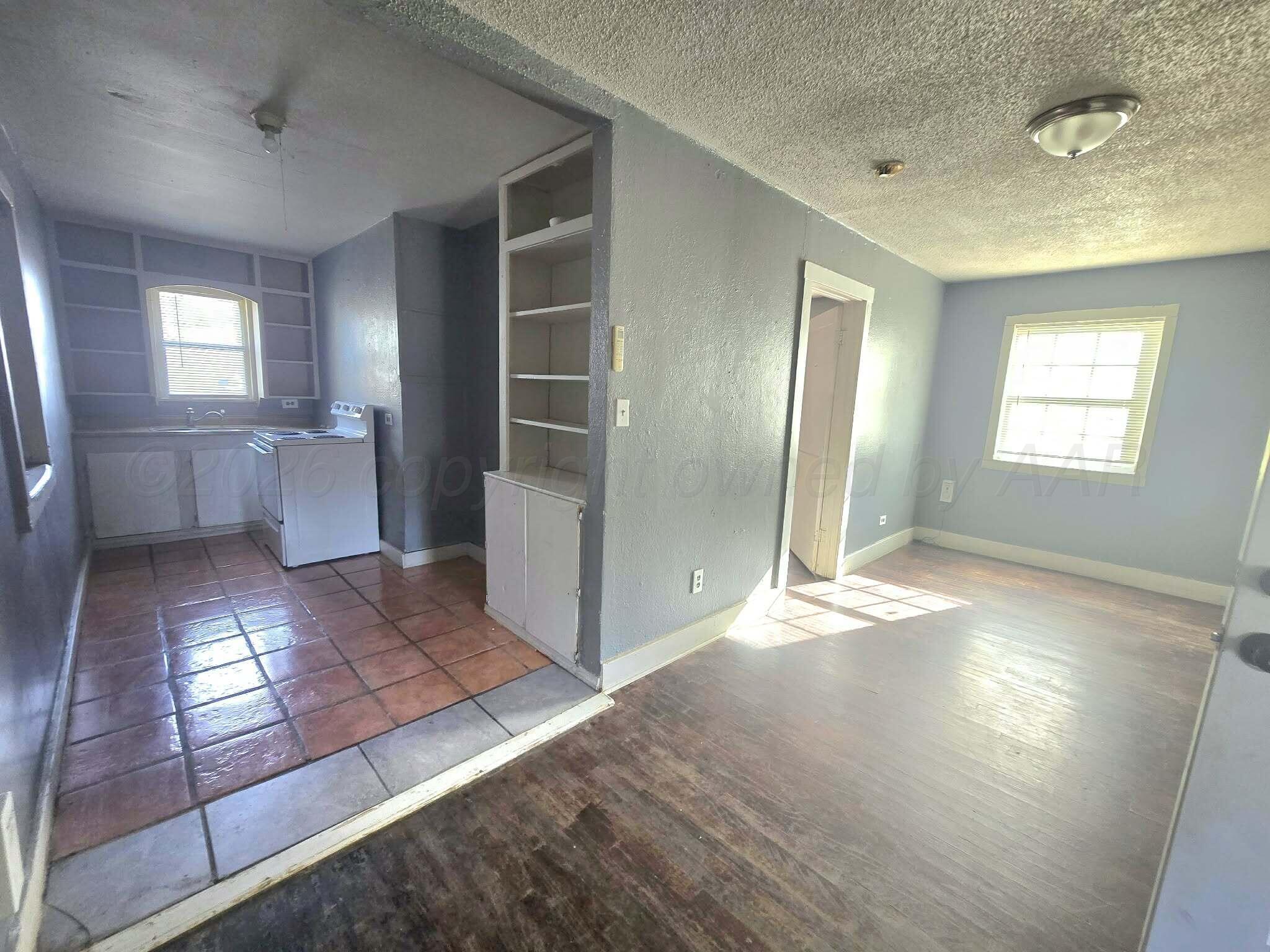 402 S Rusk Street Property Photo 19