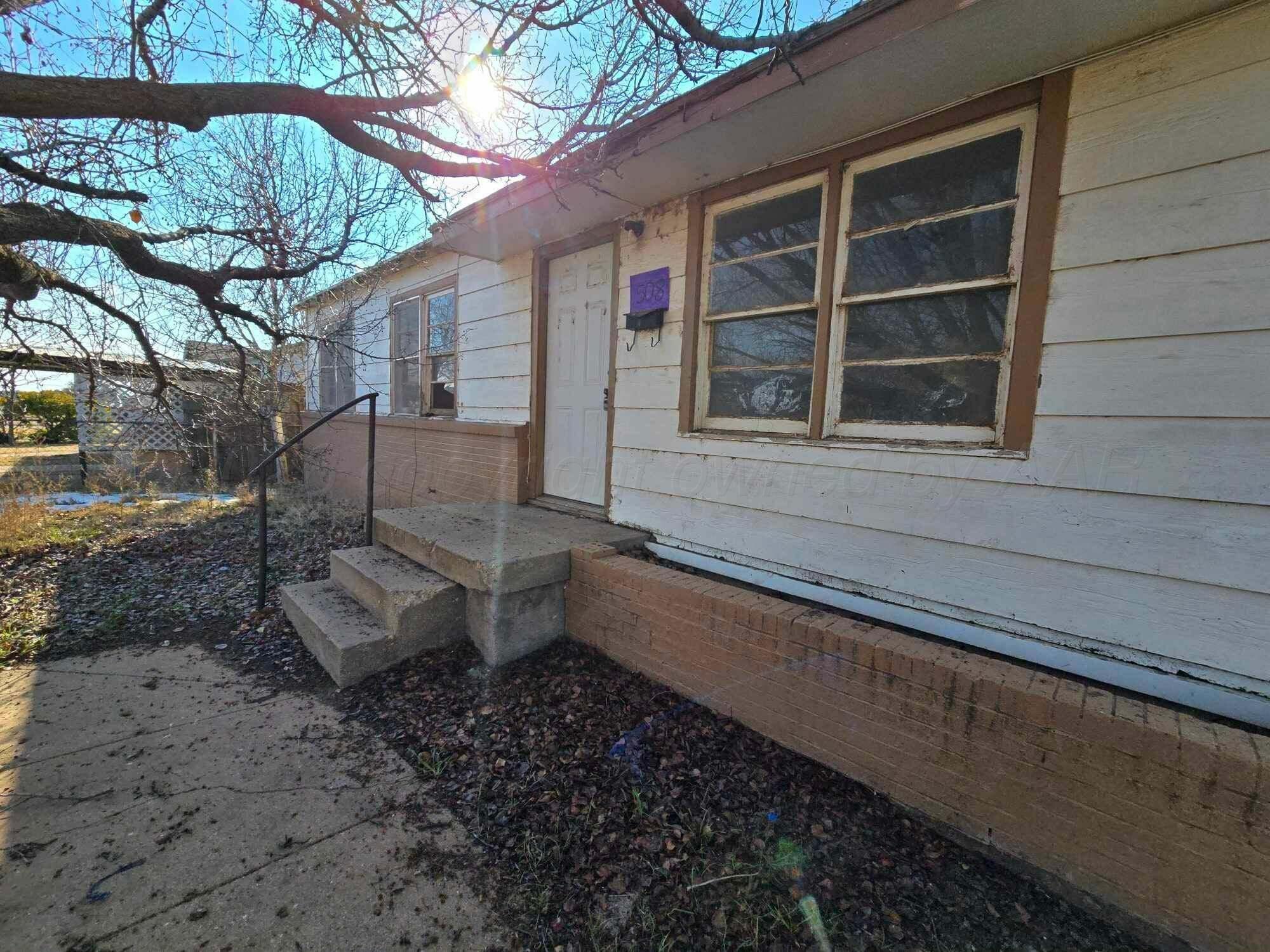 402 S Rusk Street Property Photo 26