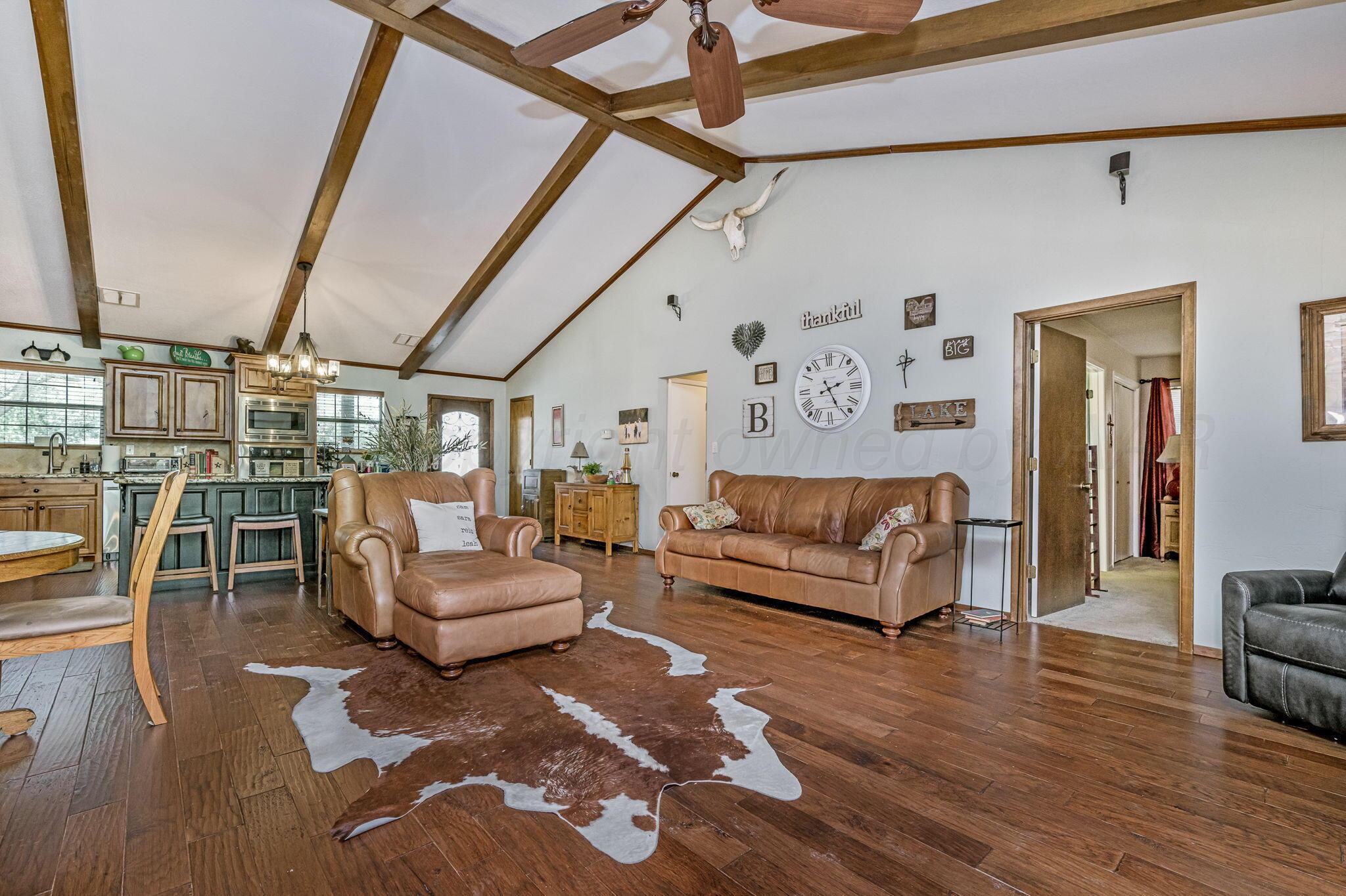 509 S Shore Drive Property Photo 5