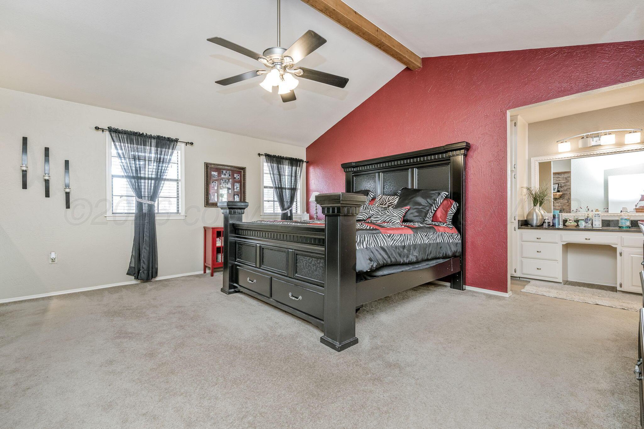 509 S Shore Drive Property Photo 11