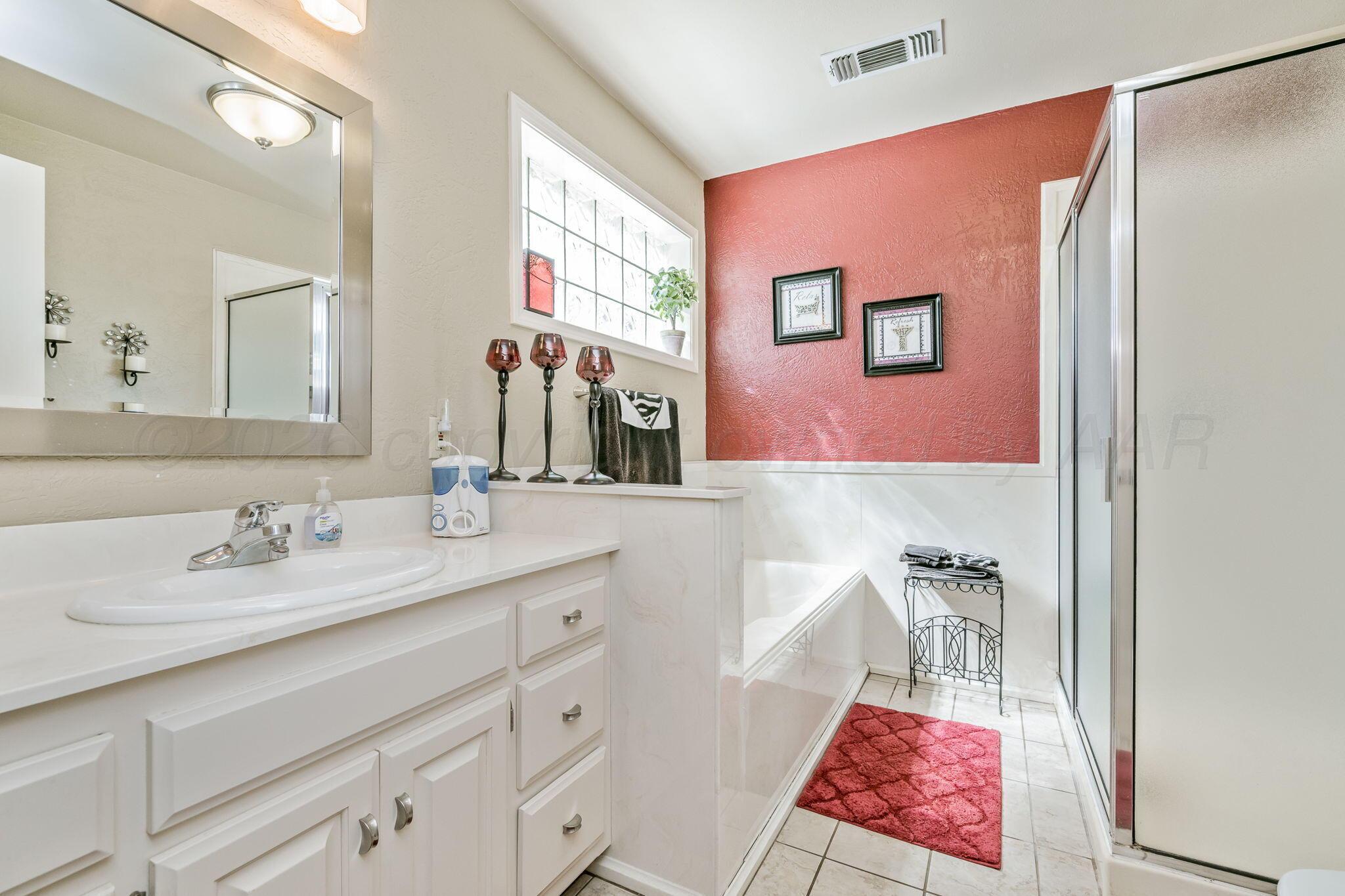 509 S Shore Drive Property Photo 14
