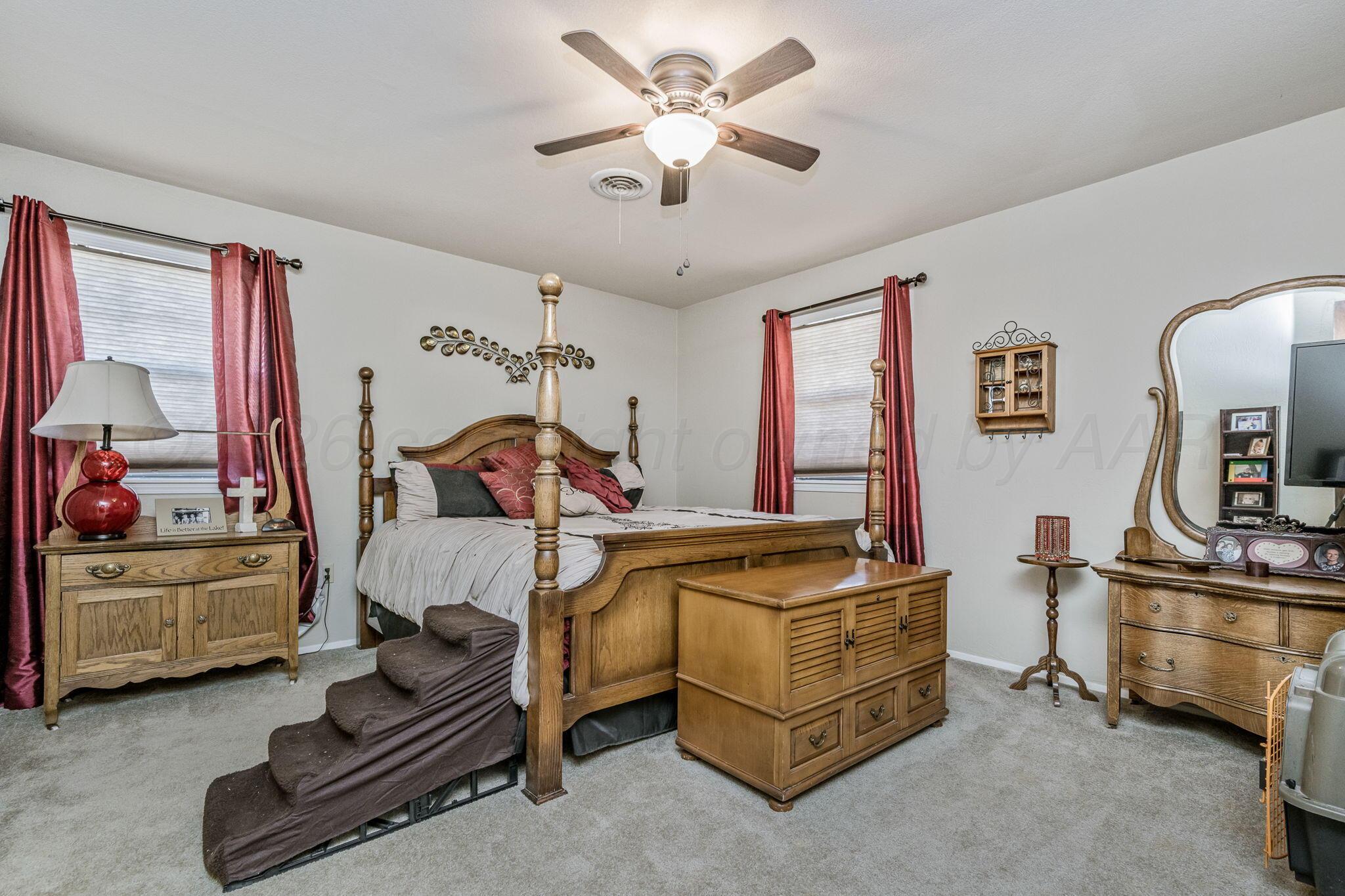 509 S Shore Drive Property Photo 16