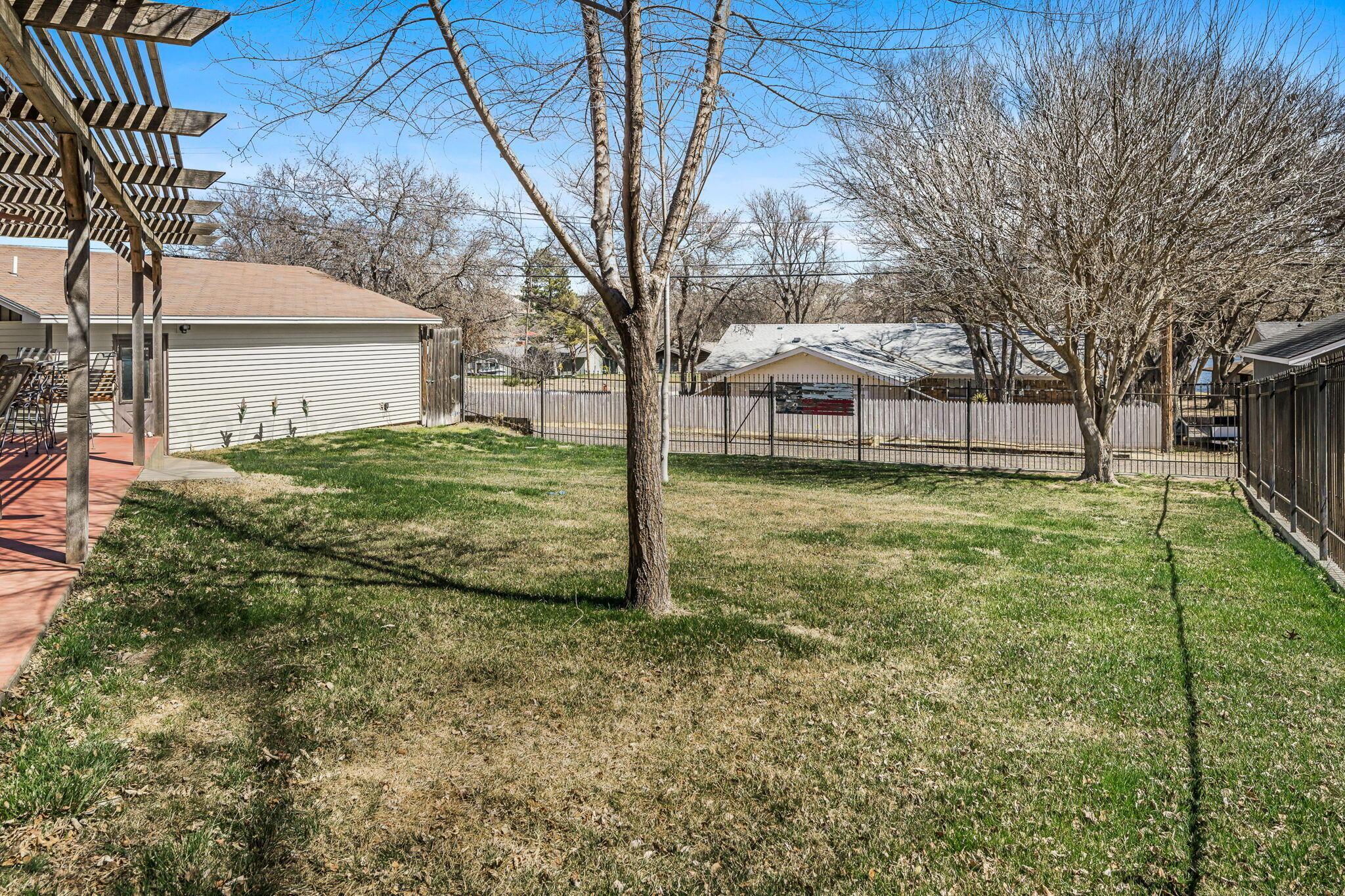 509 S Shore Drive Property Photo 20