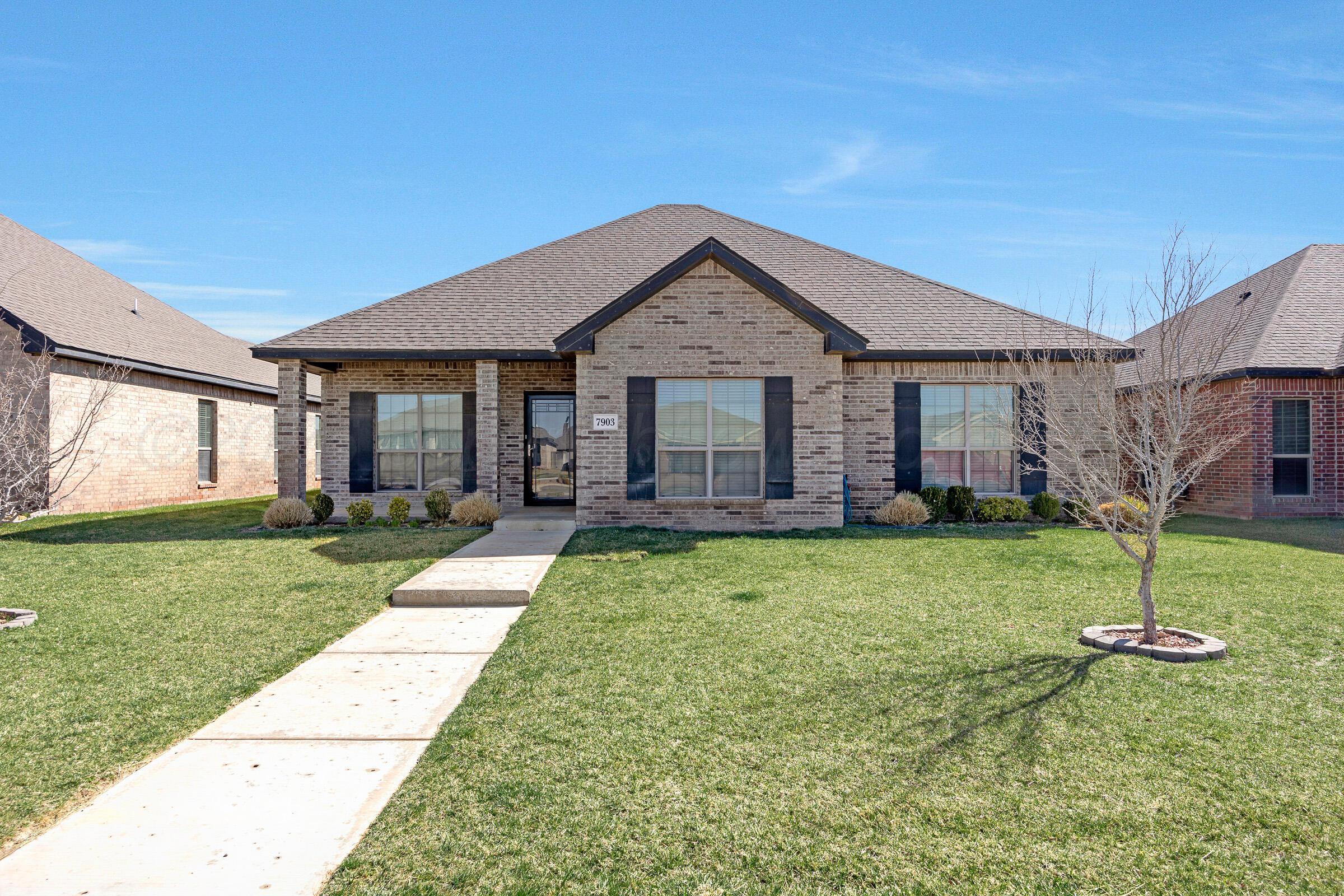 7903 Tradition Parkway Property Photo 1