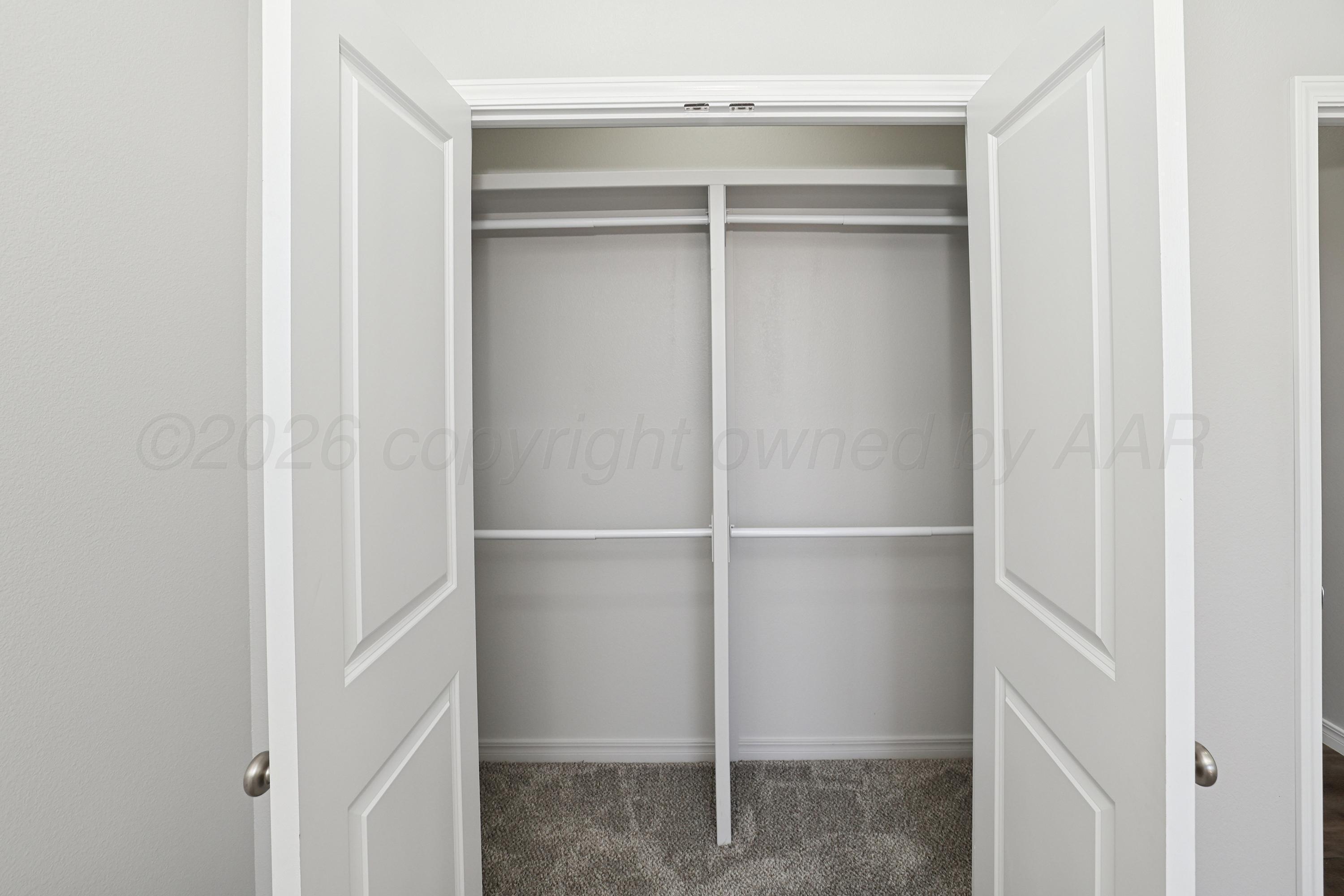 900 W Maple Avenue Property Photo 20
