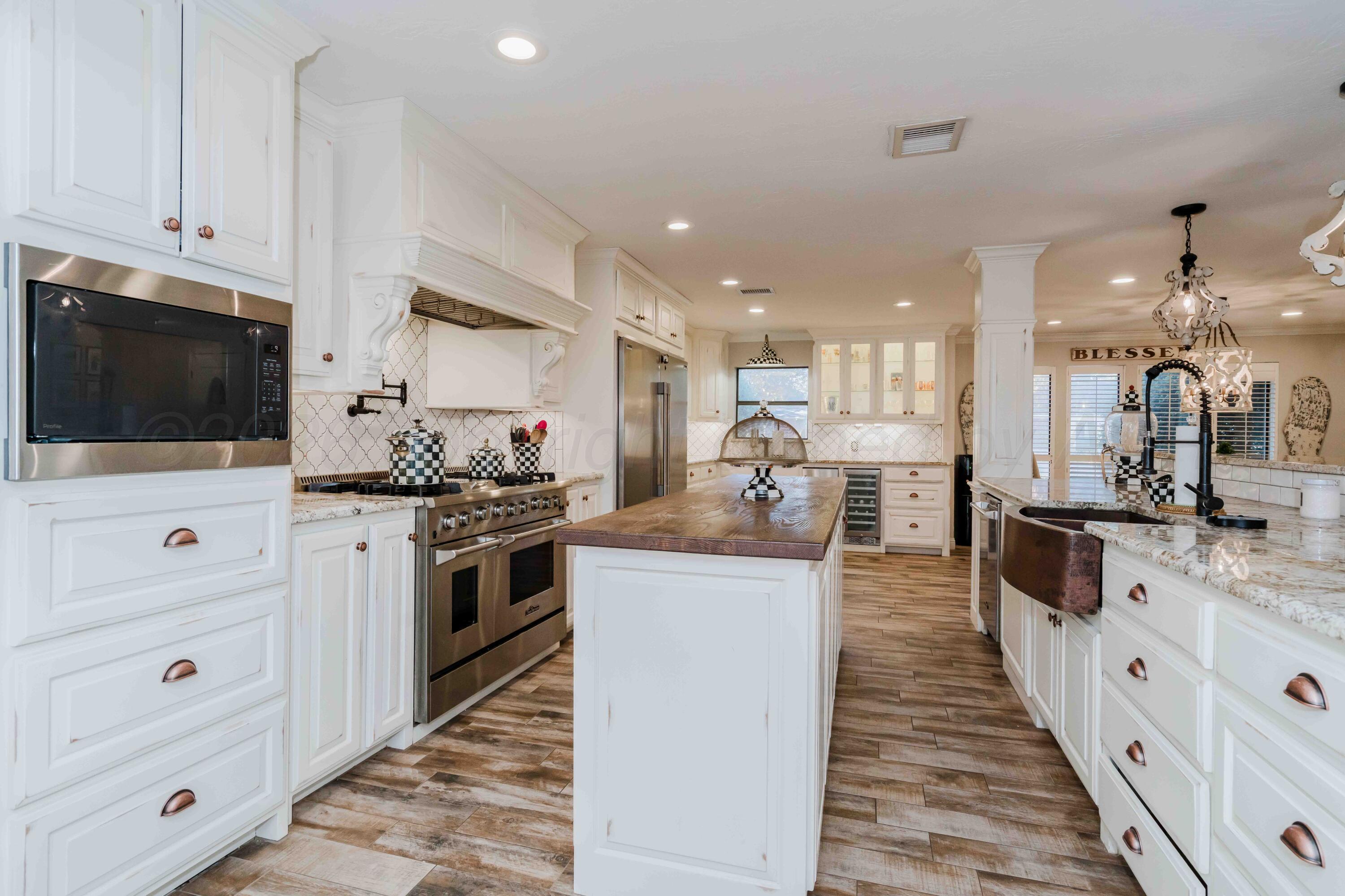 7406 Sleepy Hollow Boulevard Property Photo 13
