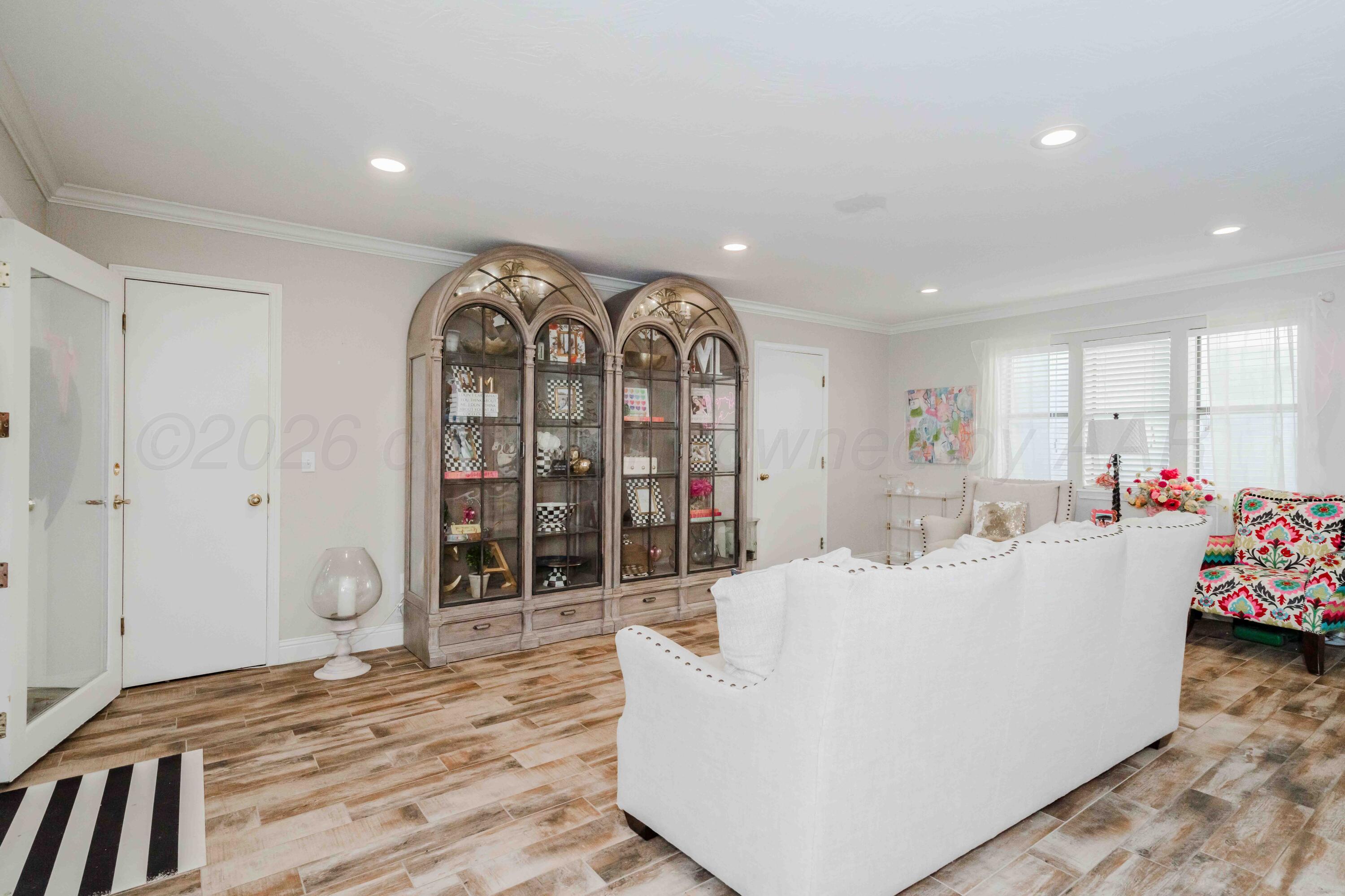 7406 Sleepy Hollow Boulevard Property Photo 17