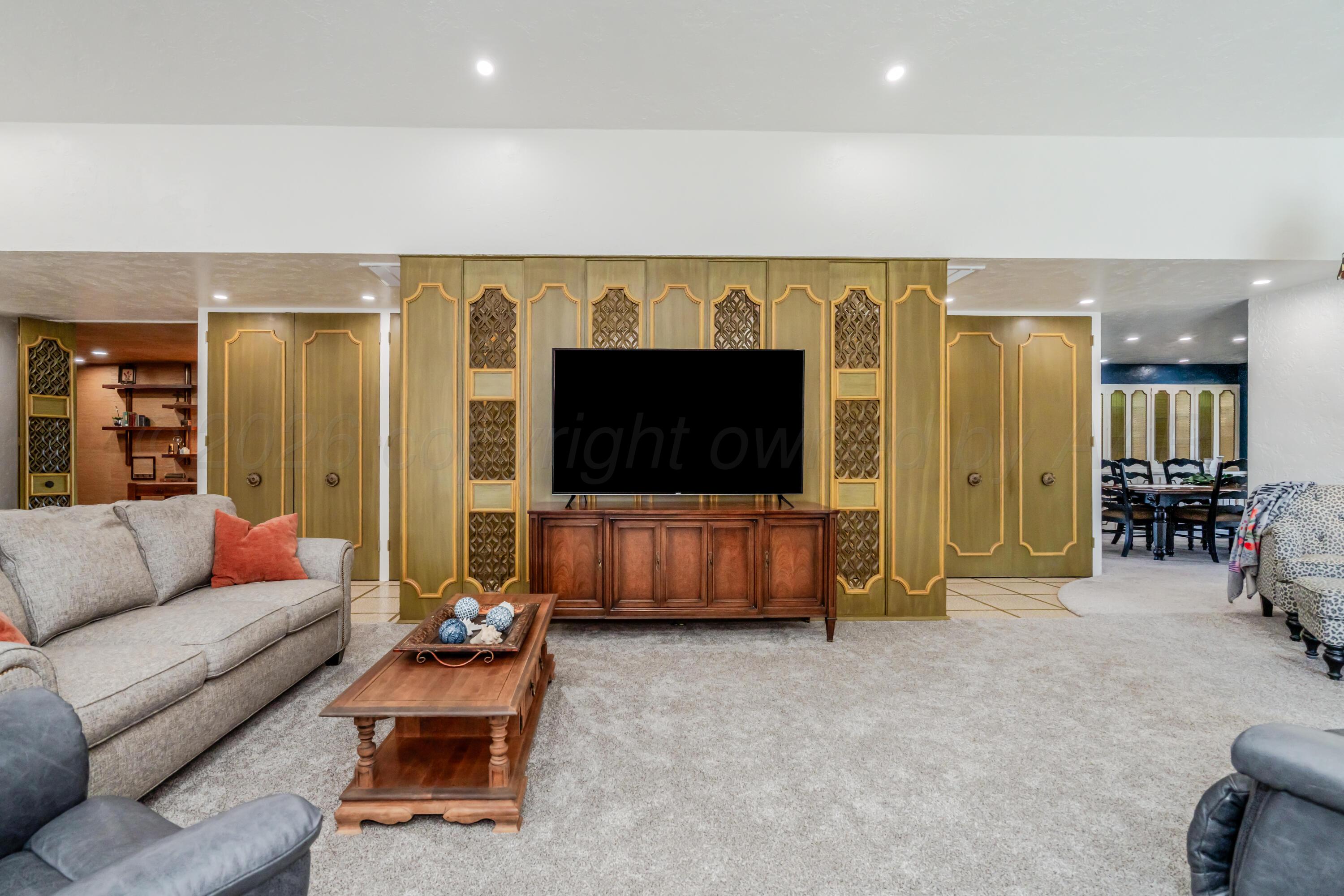601 Cottage Street Property Photo 11