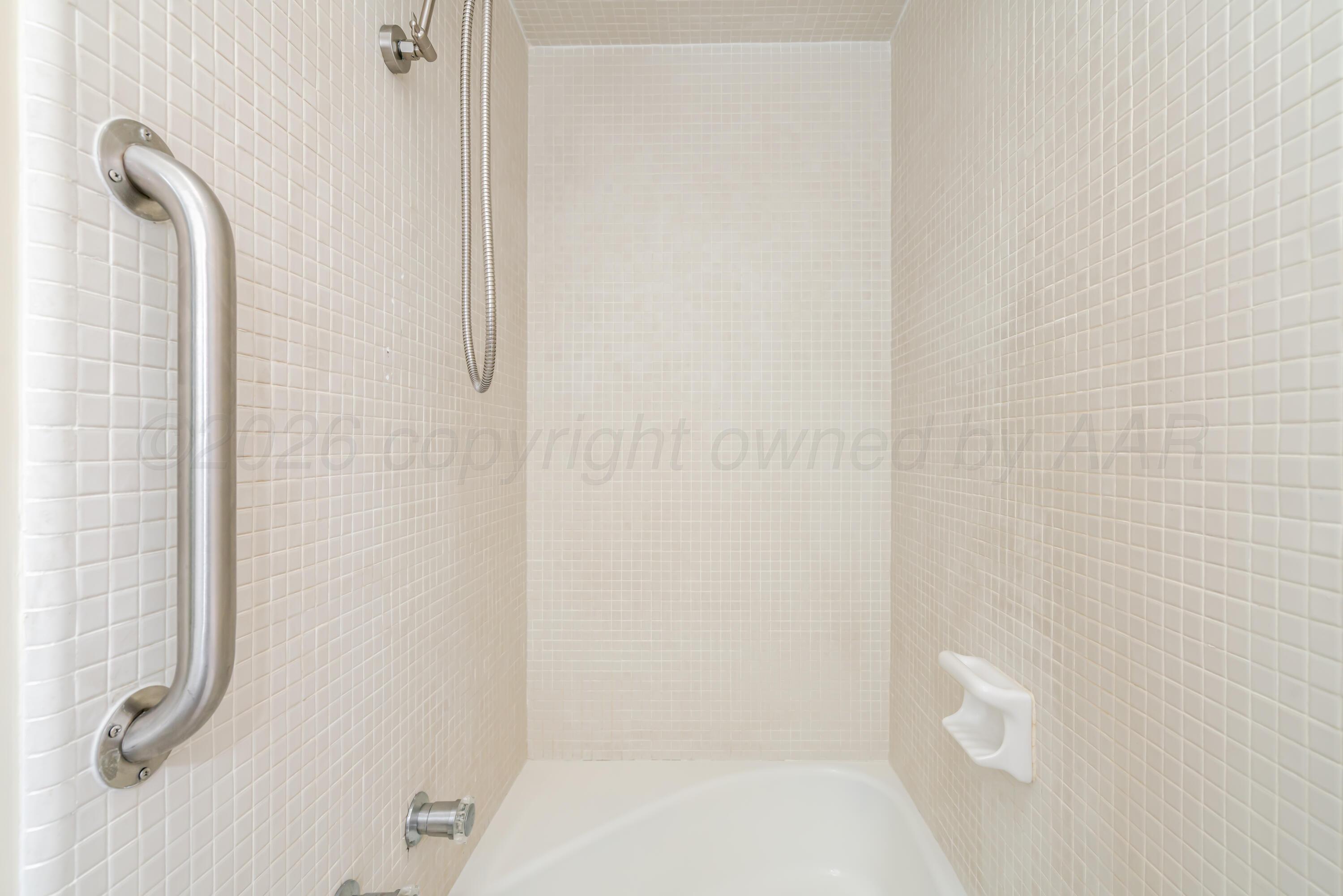 601 Cottage Street Property Photo 37