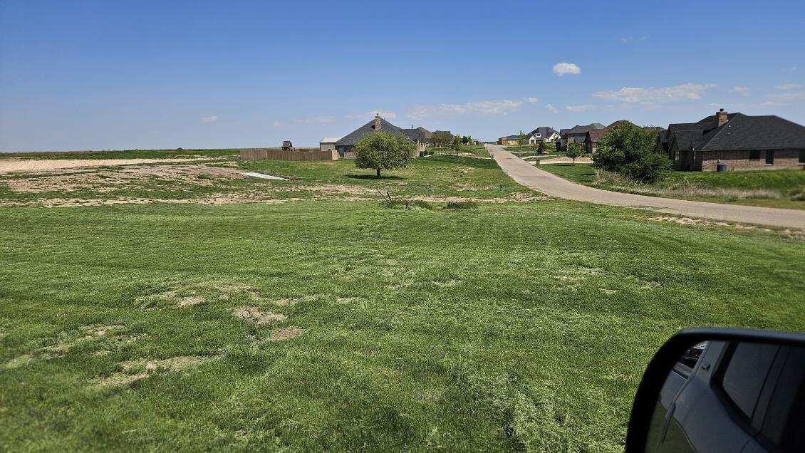 12511 DIVOT Property Photo 1