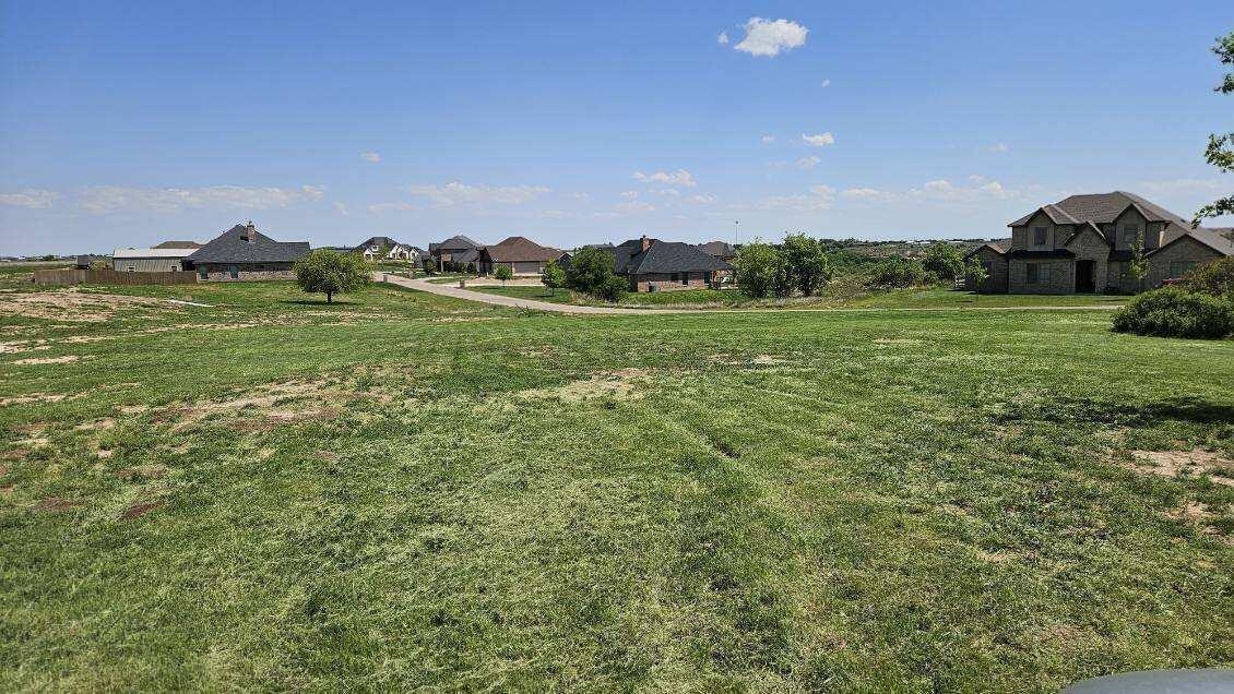 12511 Divot Property Photo 3