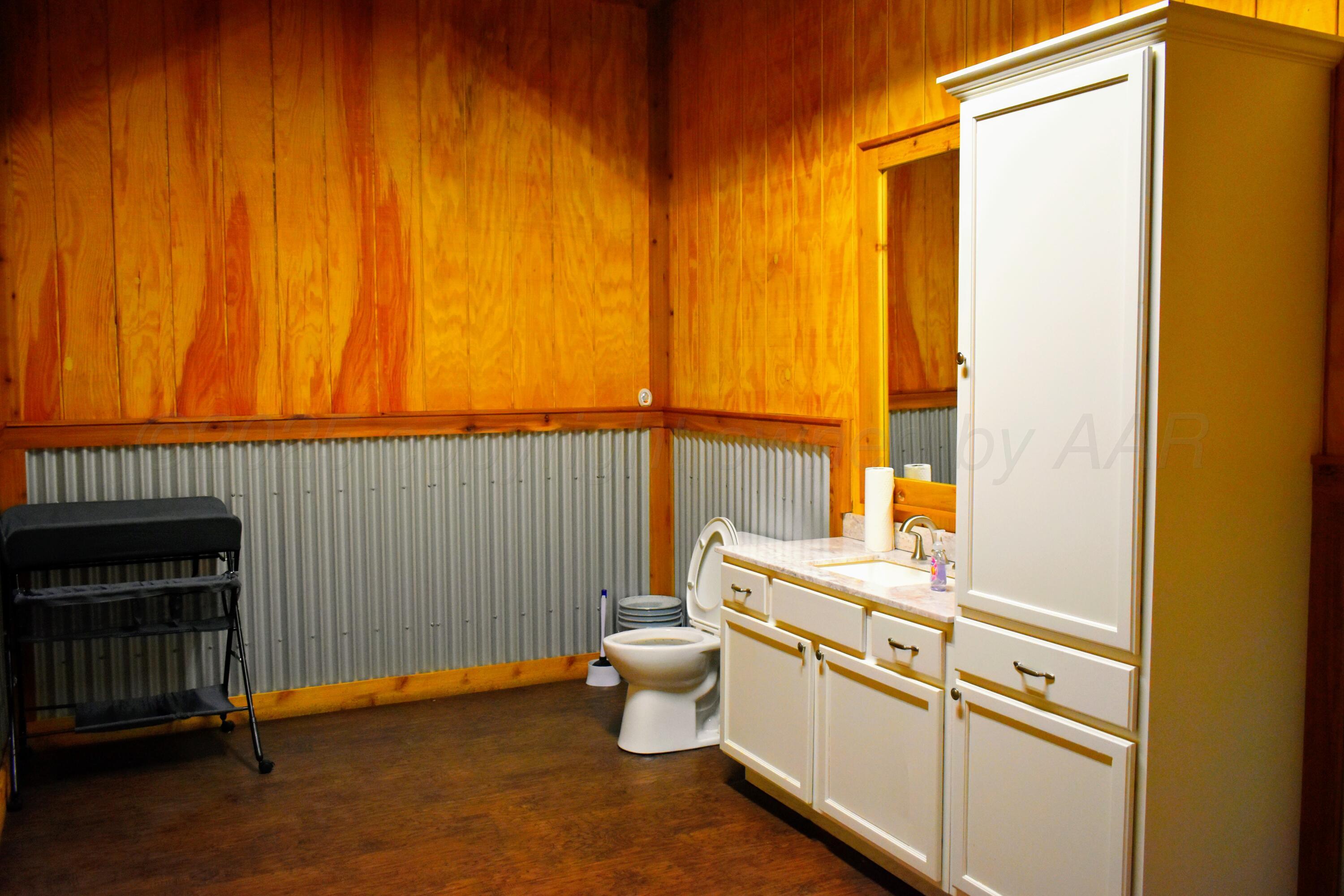 344 E 3rd Street Property Photo 10