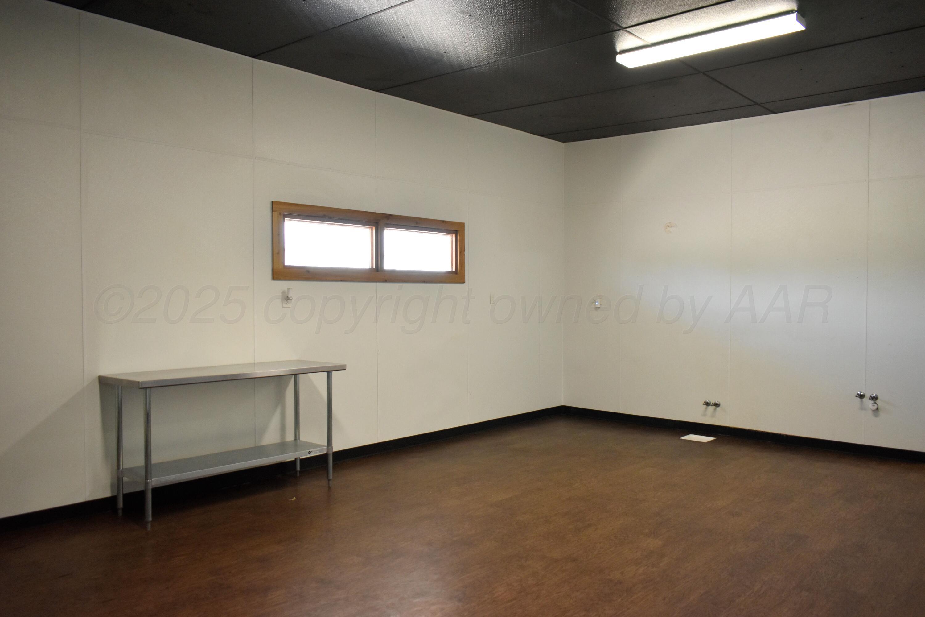 344 E 3rd Street Property Photo 12