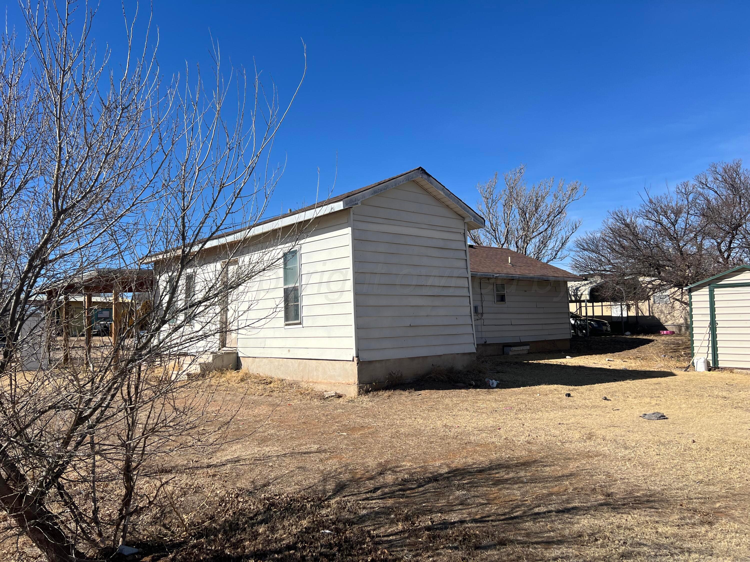 802 S Maple Avenue Property Photo 4