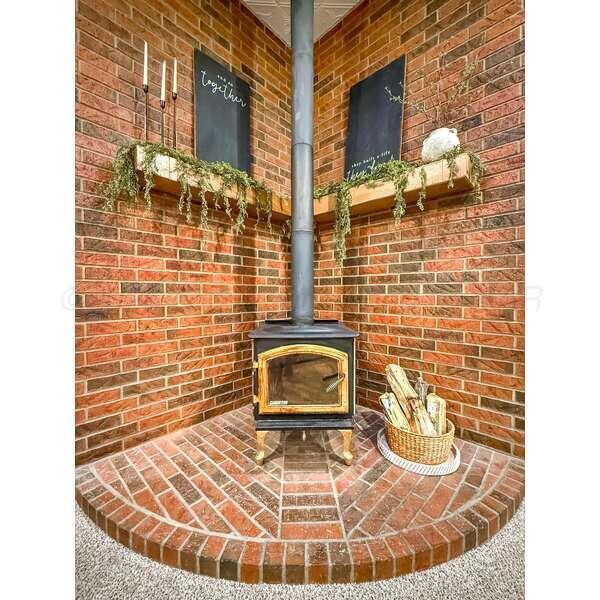 933 Elmore Street Property Photo 13