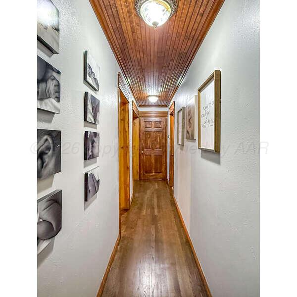 933 Elmore Street Property Photo 23