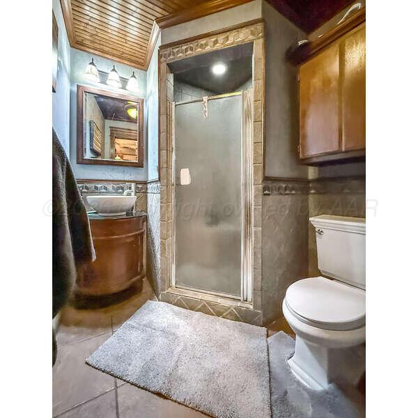 933 Elmore Street Property Photo 25