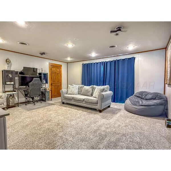 933 Elmore Street Property Photo 28