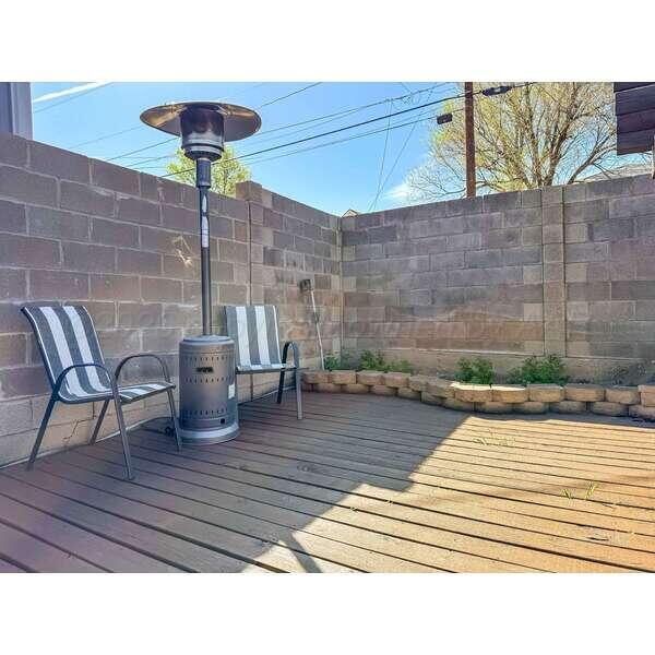 933 Elmore Street Property Photo 42