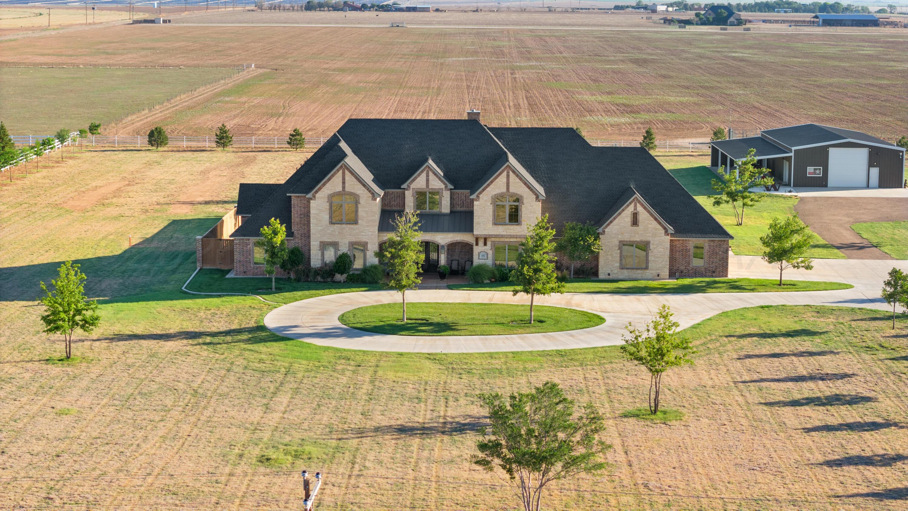 3507 Fm 1058 Property Photo 4