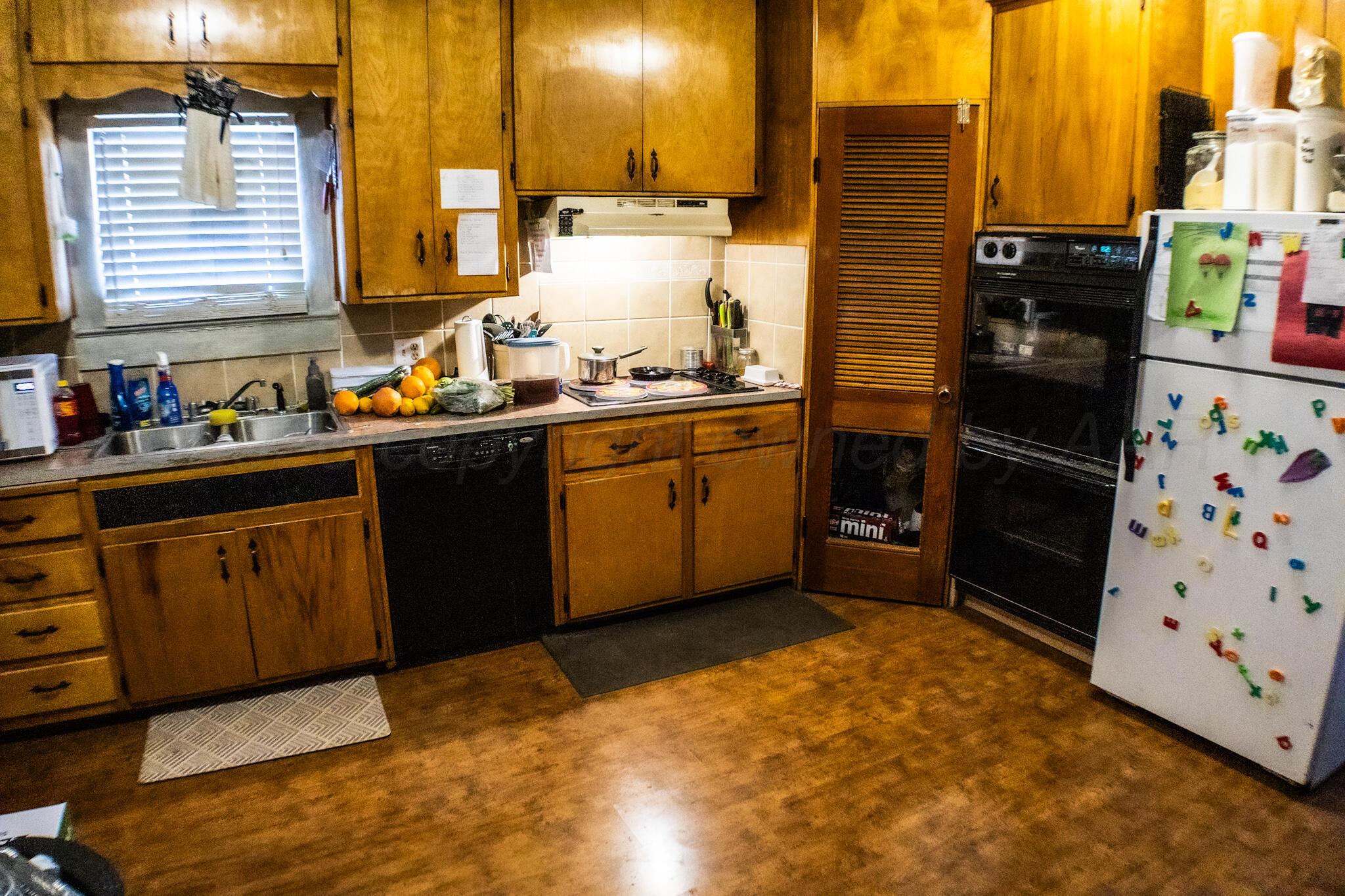 620 Waldron Street Property Photo 8