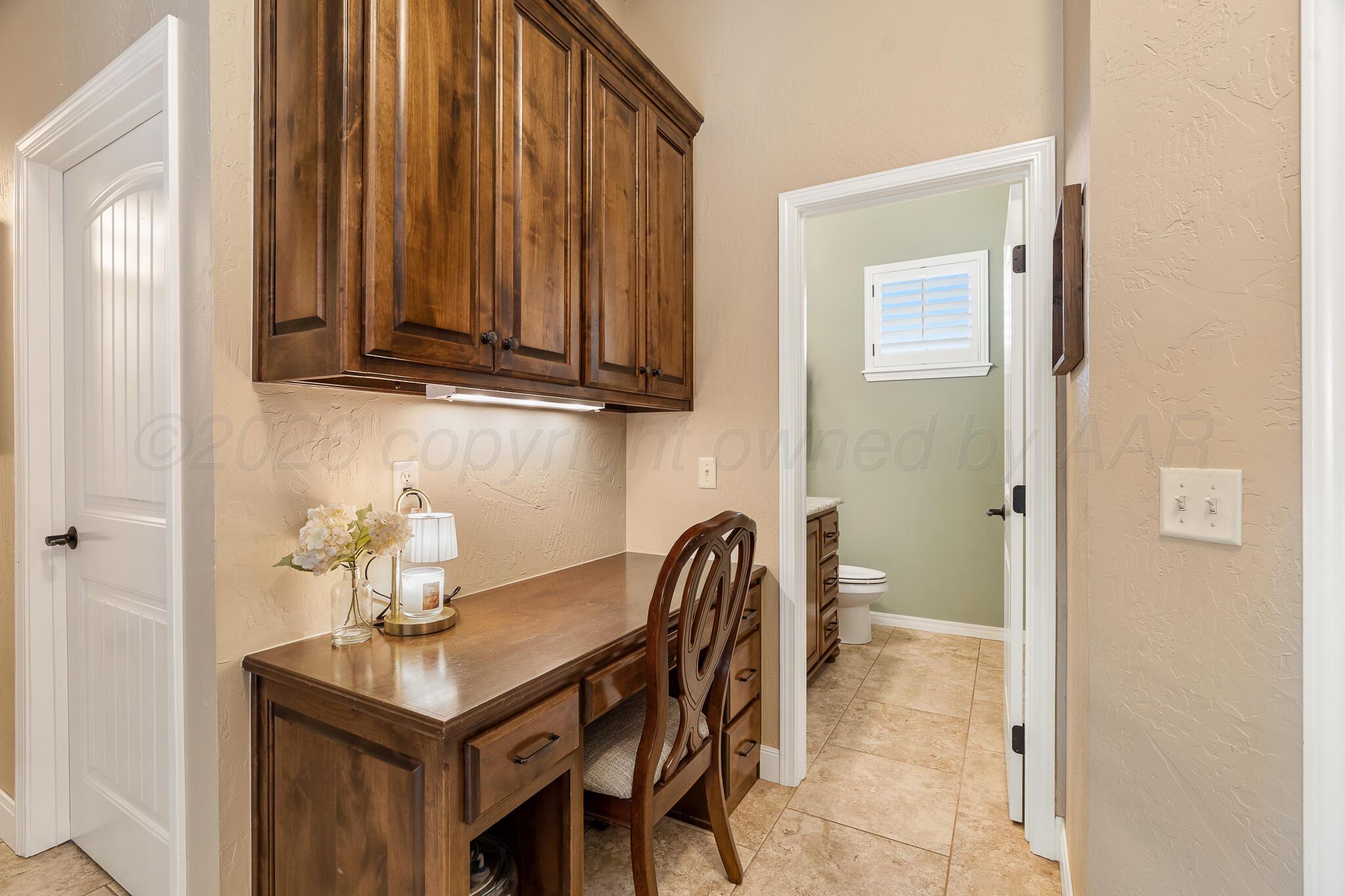 6 Crestway Court Property Photo 22