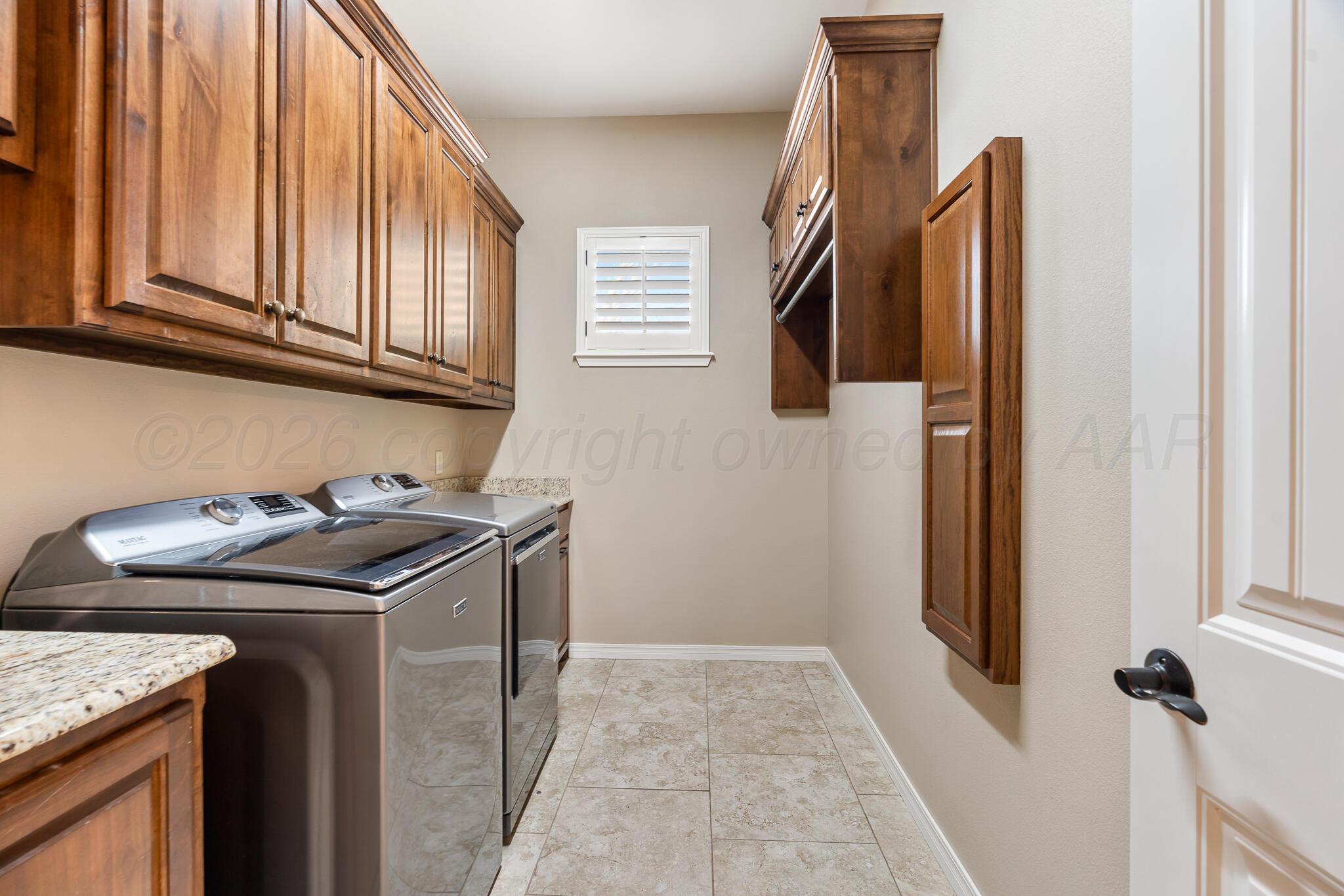 6 Crestway Court Property Photo 25