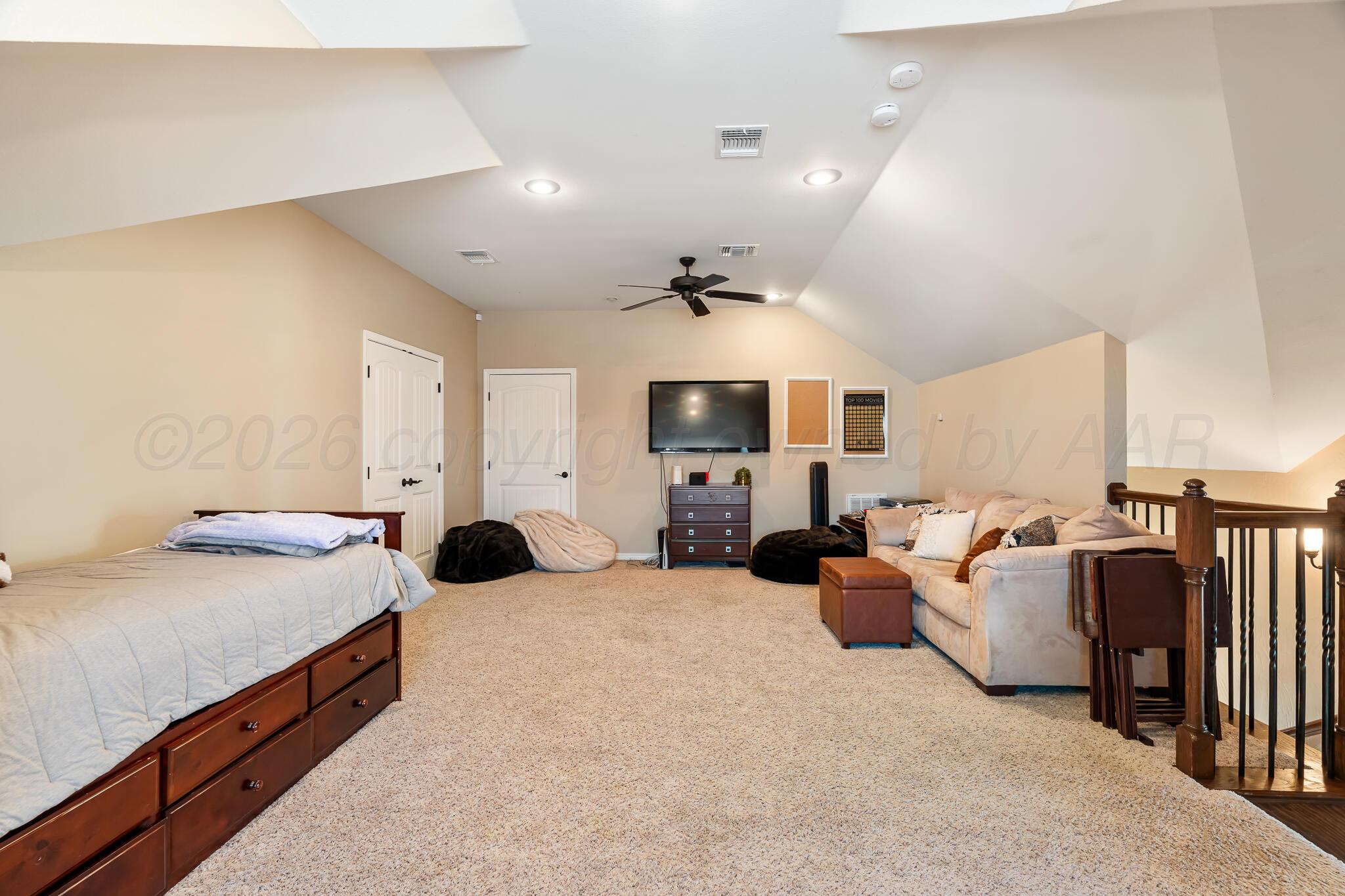 6 Crestway Court Property Photo 29