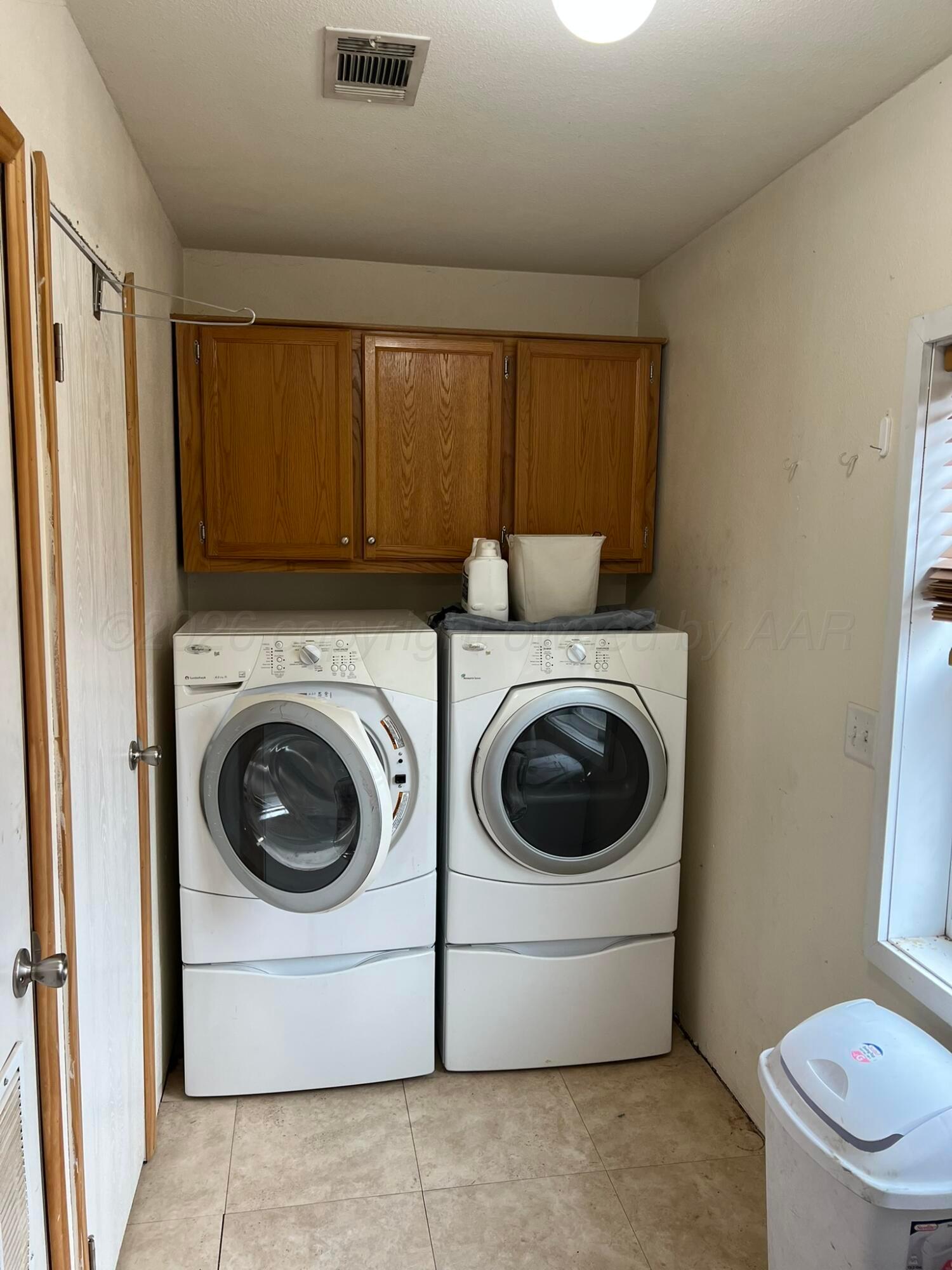 707 Conklin Street Property Photo 16