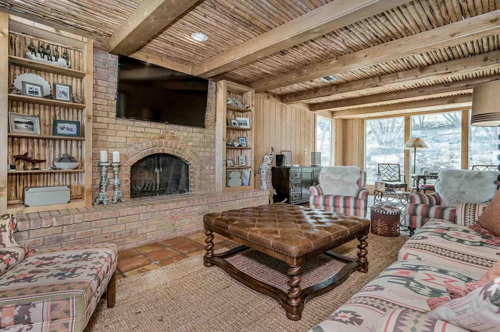 153 S Shore Drive Property Photo 10