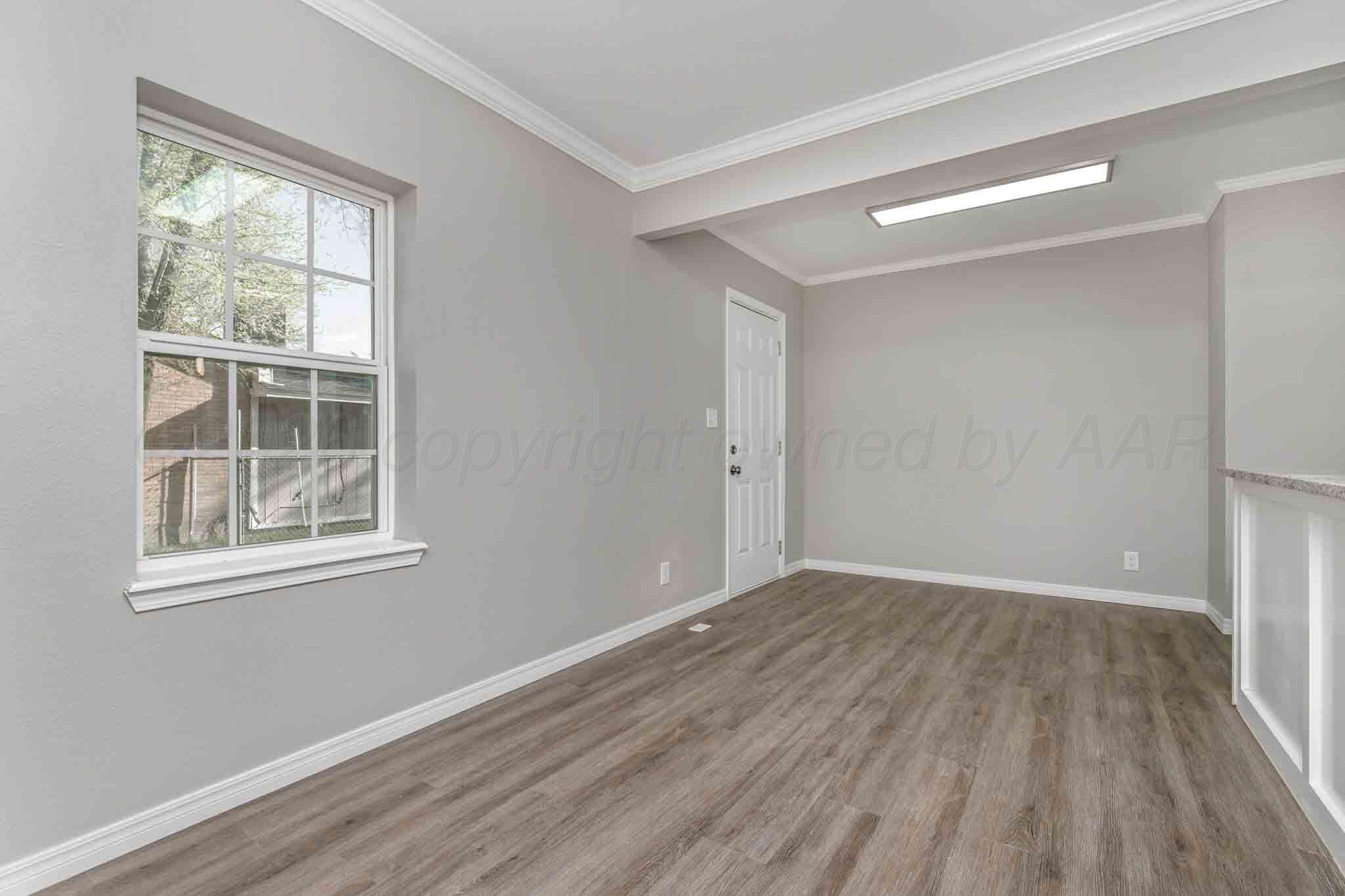3415 S Hayden Street Property Photo 5