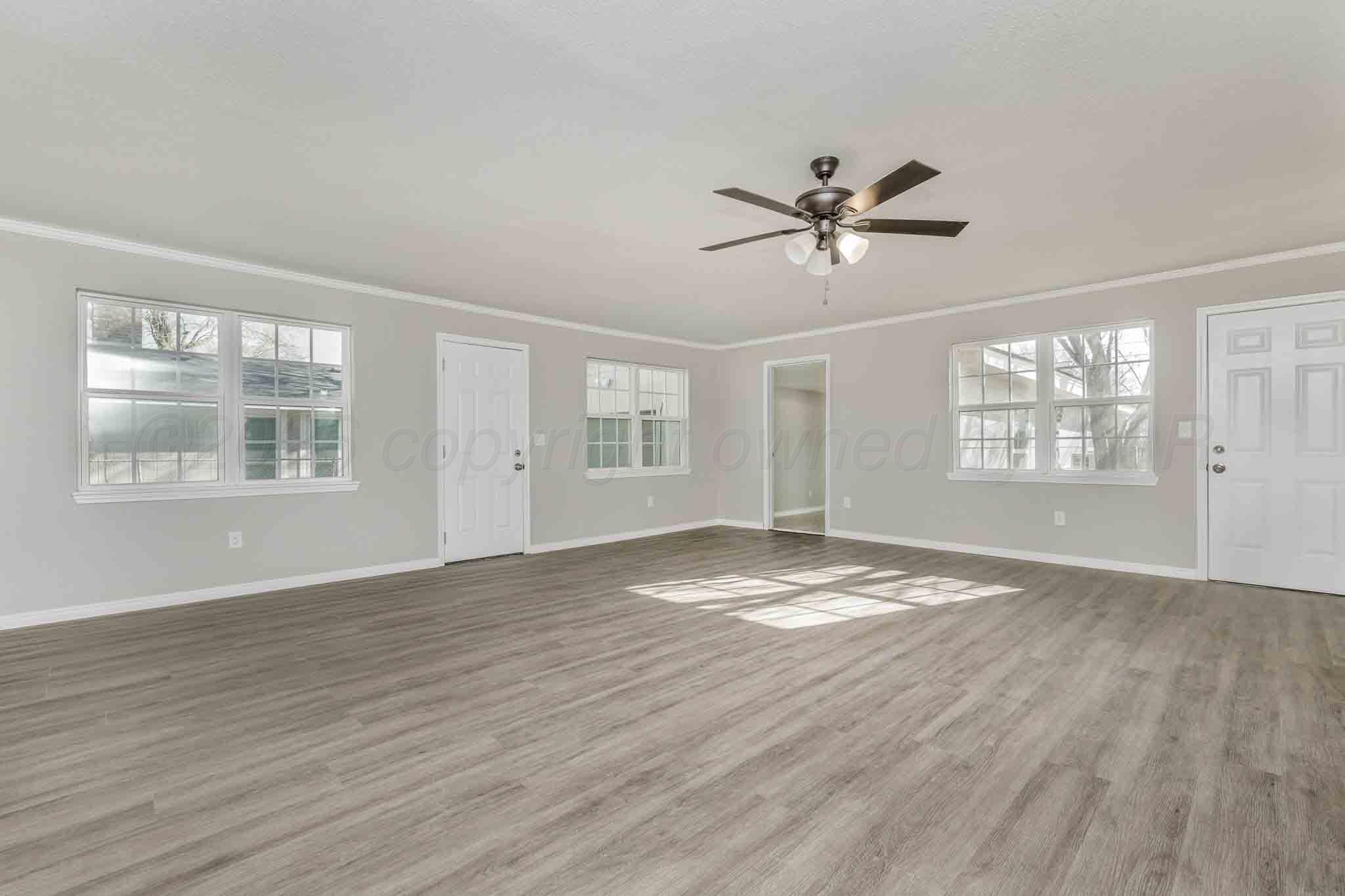 3415 S Hayden Street Property Photo 10