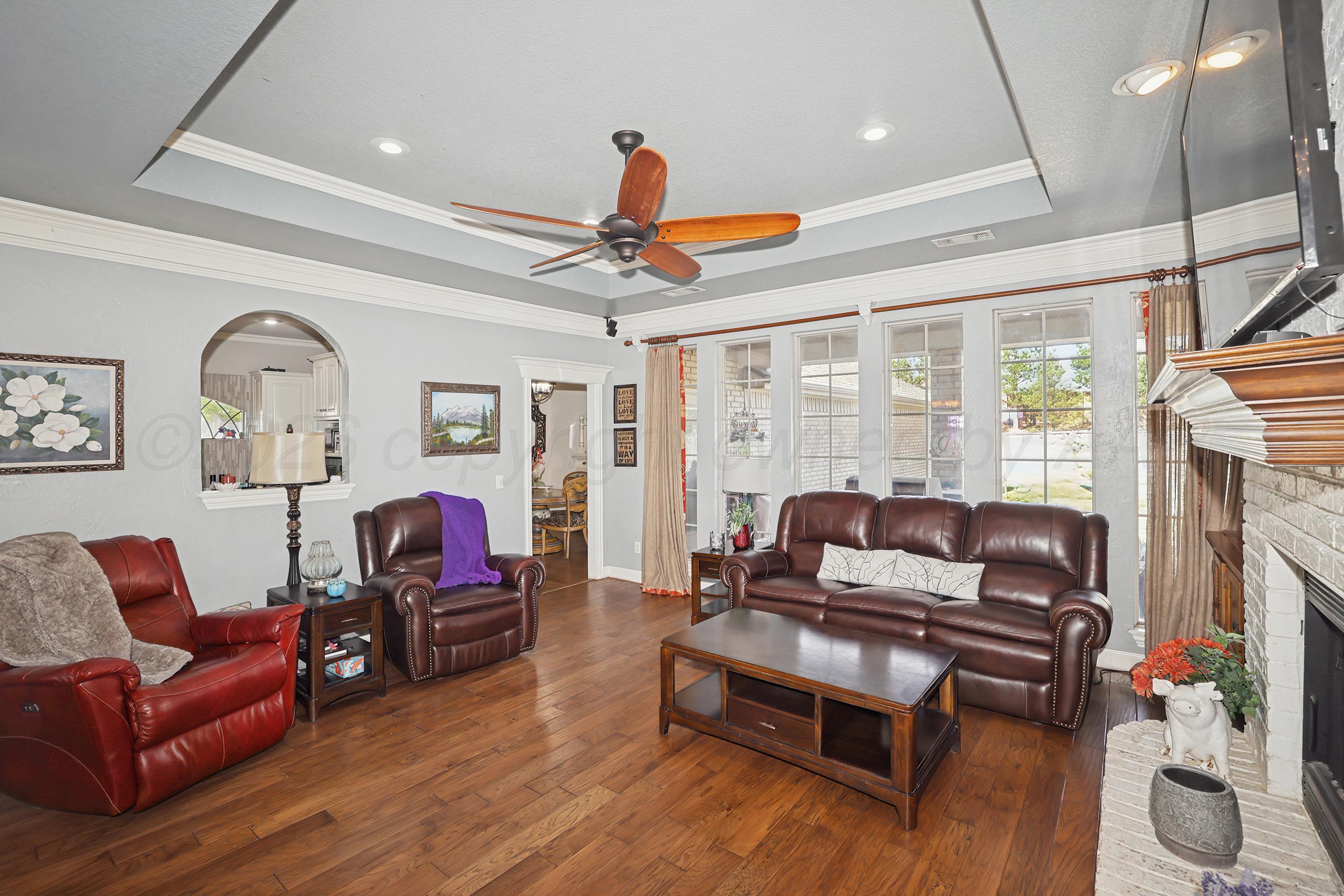 17250 Valley Lake Drive Property Photo 10
