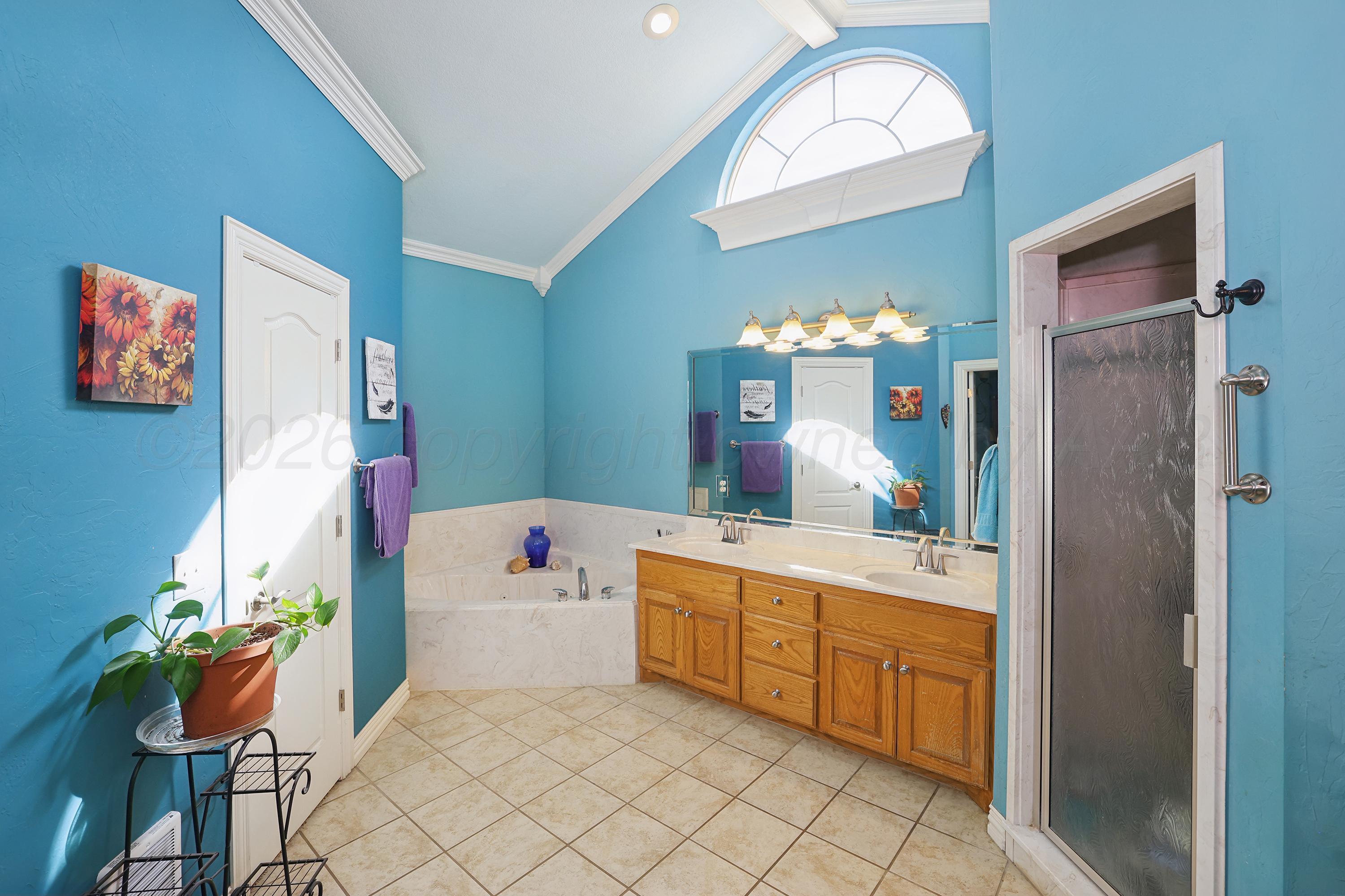 17250 Valley Lake Drive Property Photo 20