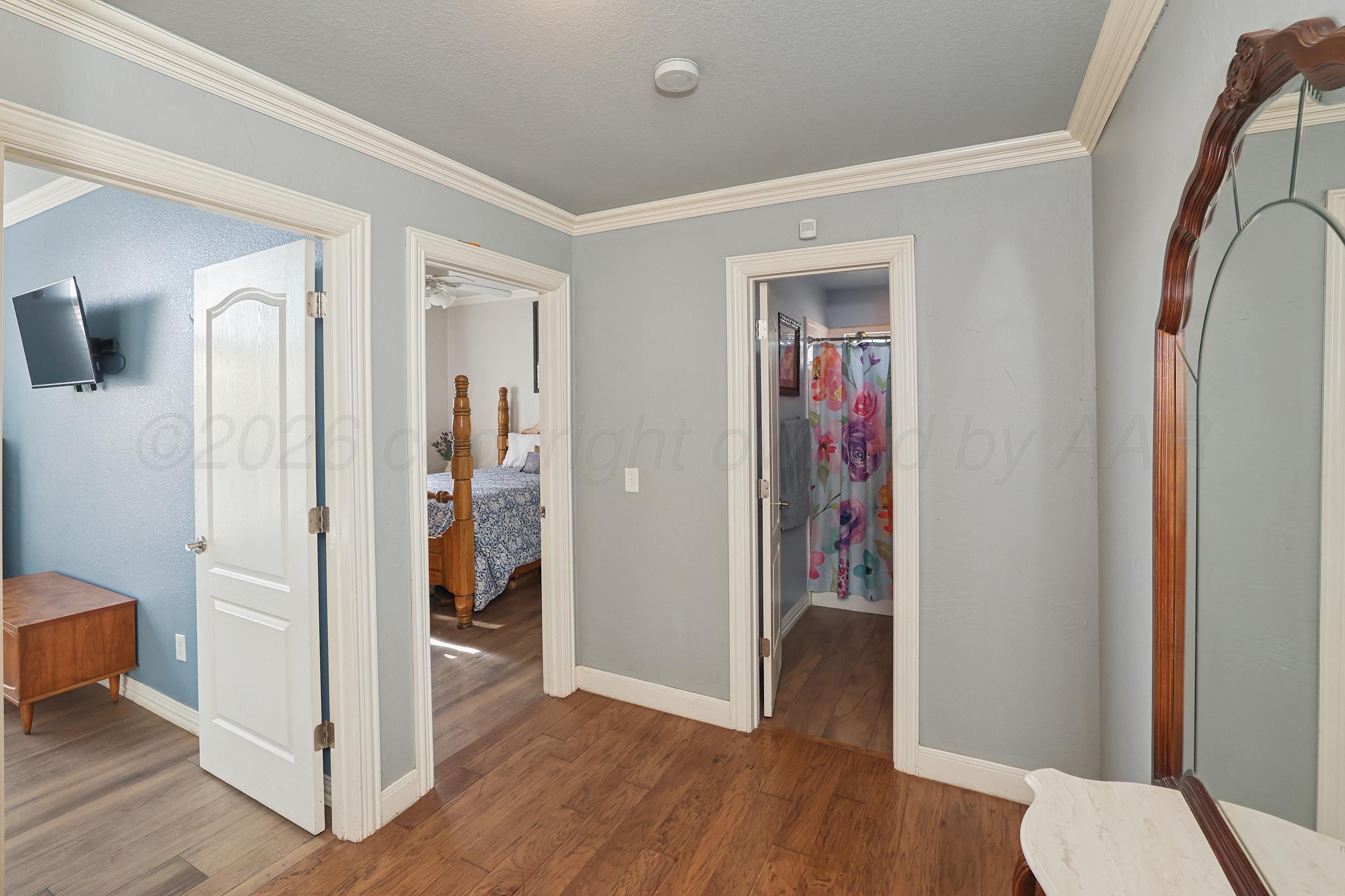 17250 Valley Lake Drive Property Photo 22