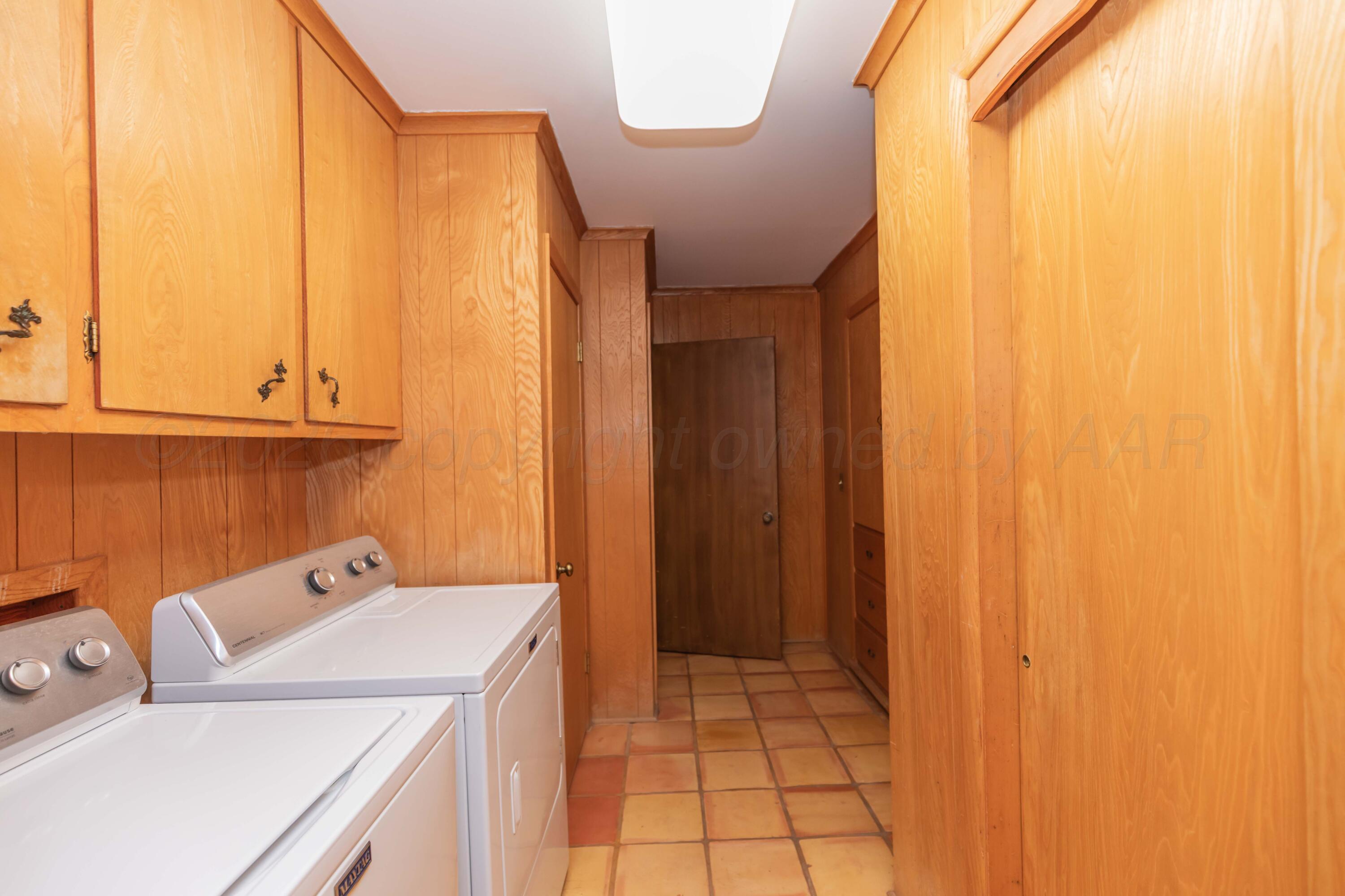 901 W Second Street Property Photo 54