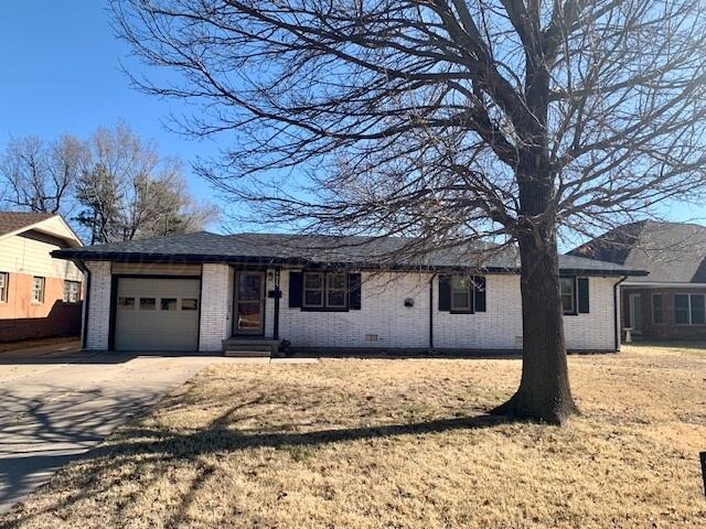 1615 S Eton Street Property Photo 4