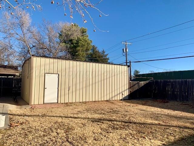 1615 S Eton Street Property Photo 40