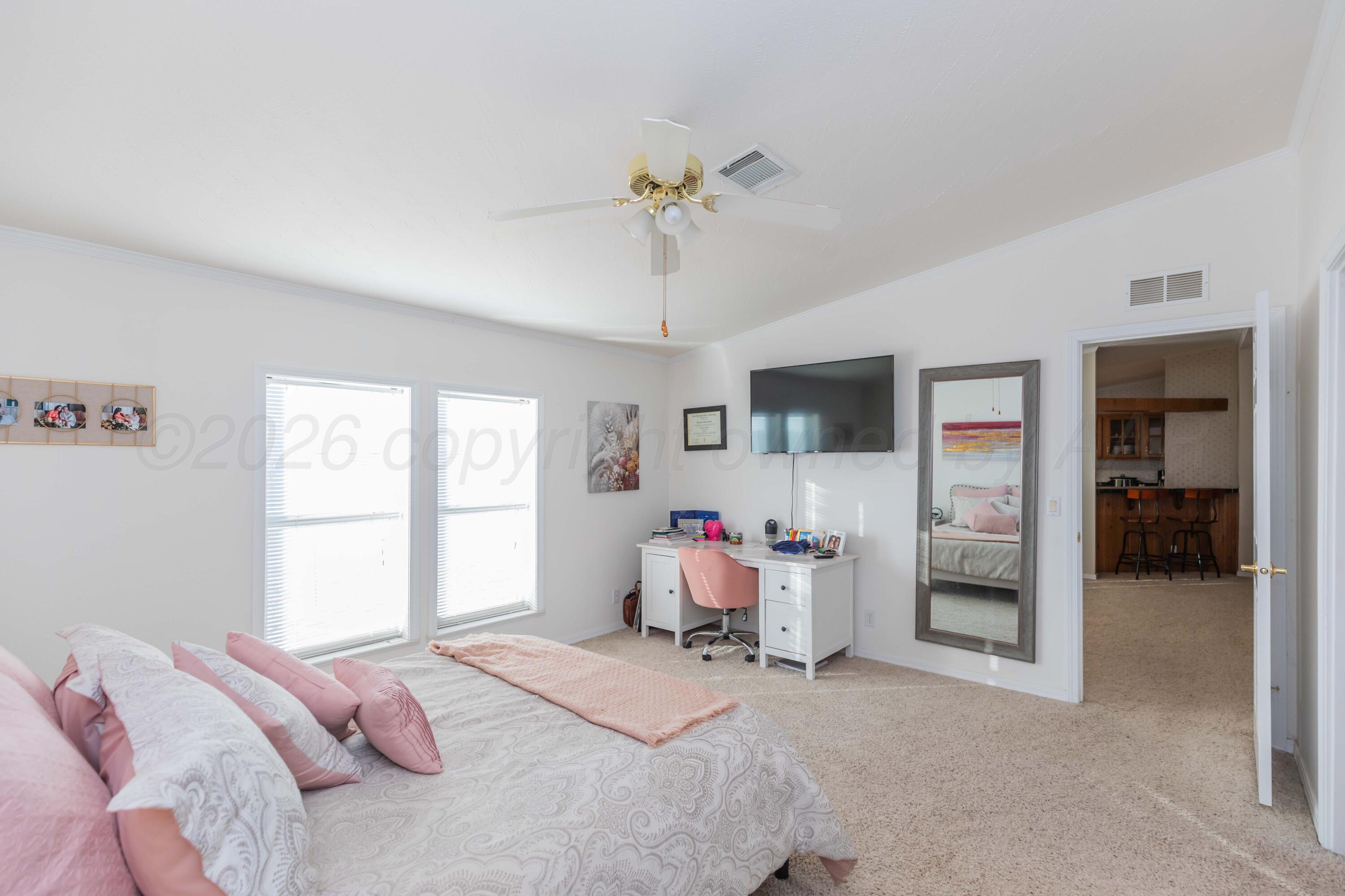 11600 E View Drive Property Photo 26