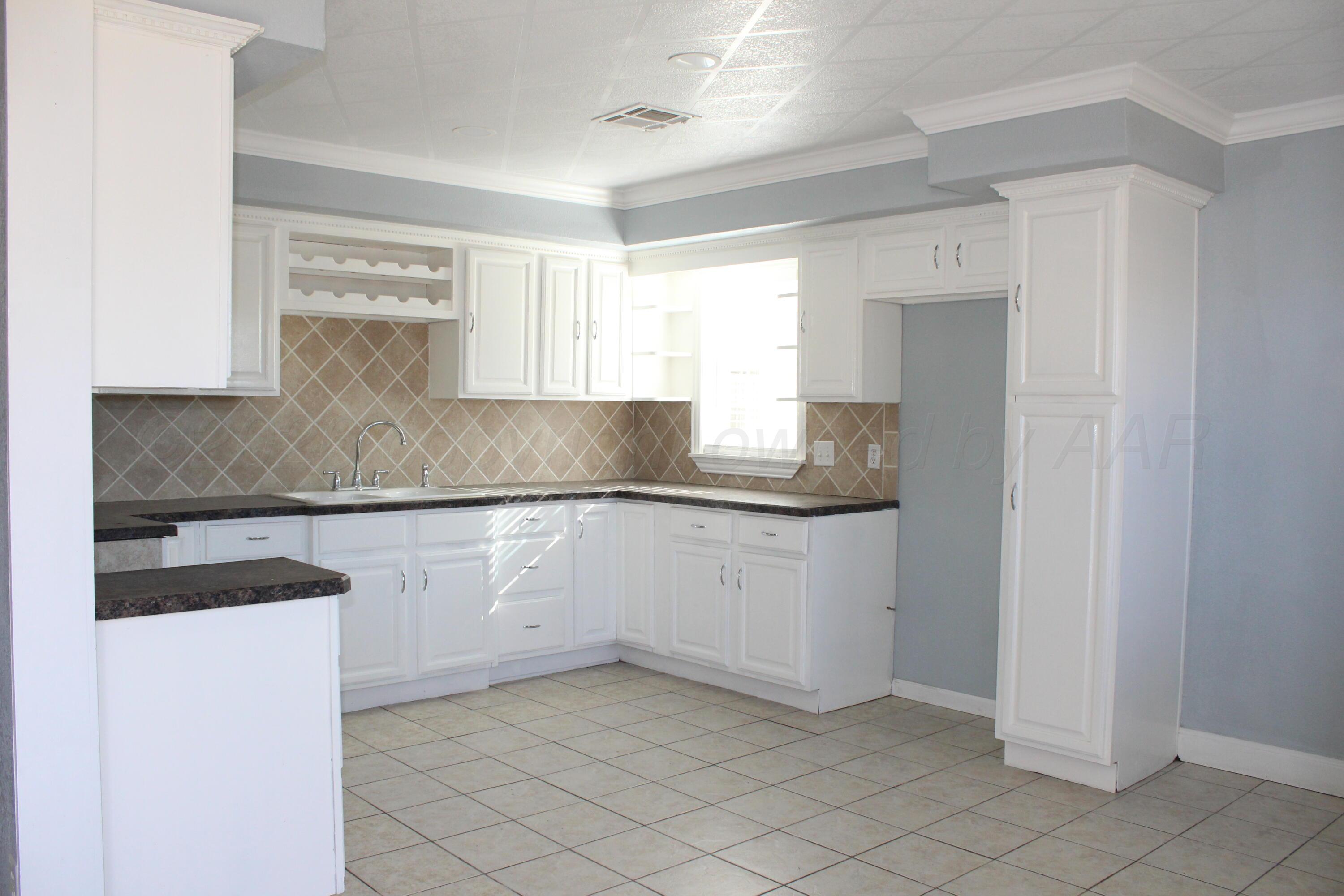 503 Plains Avenue Property Photo 6