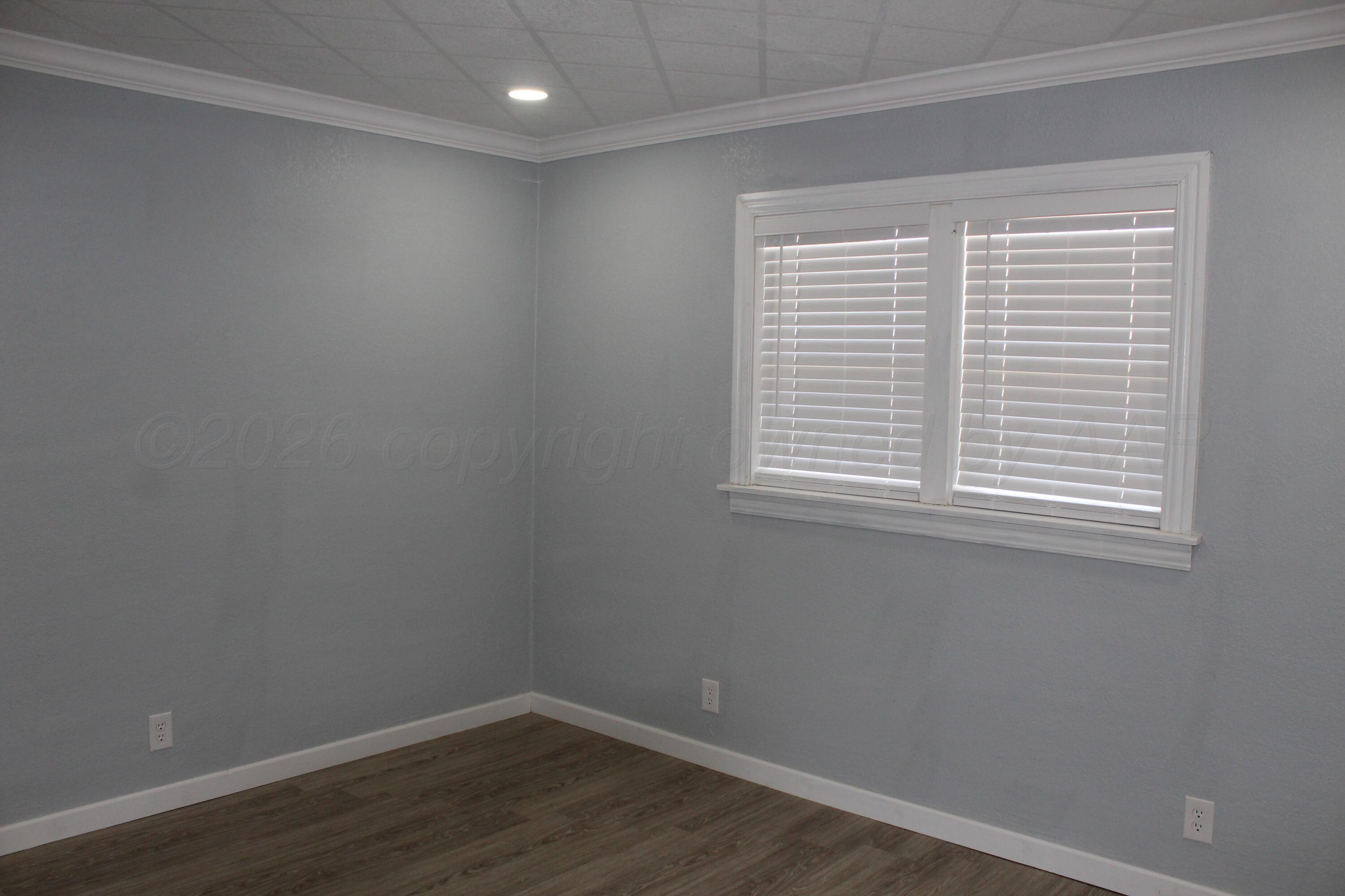 503 Plains Avenue Property Photo 9