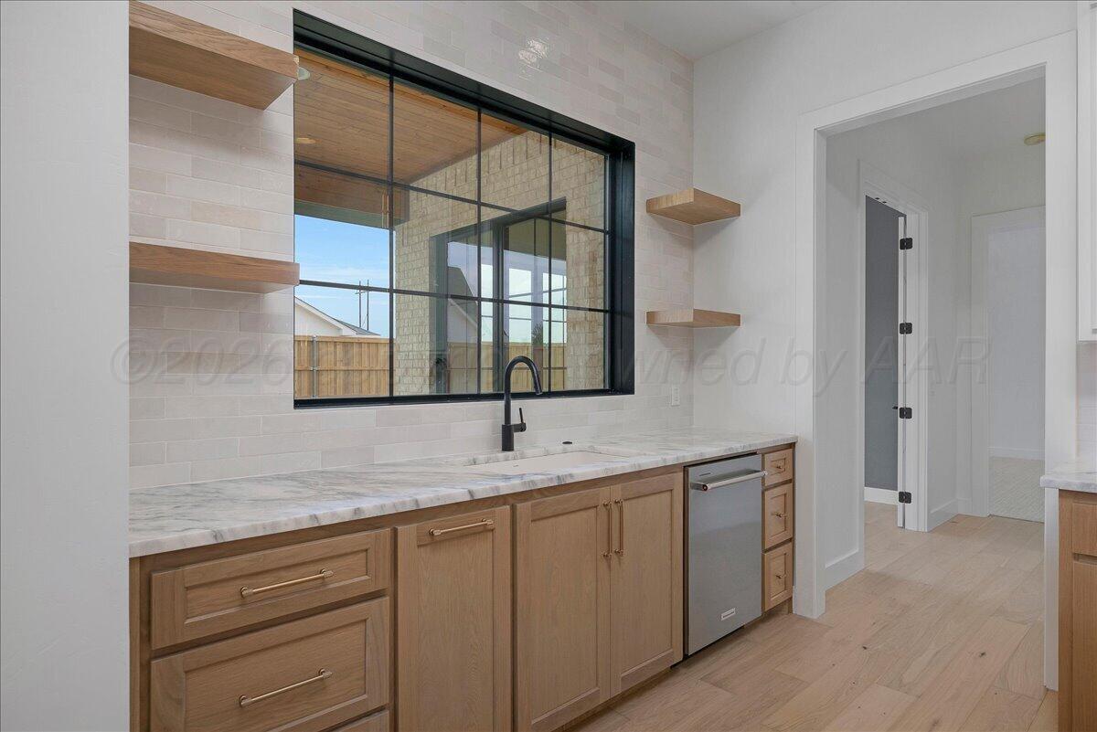 5902 Wesley Road Property Photo 14