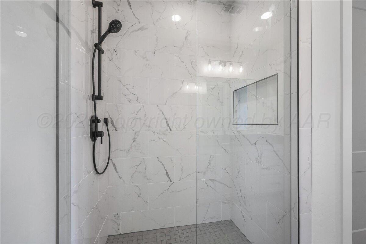5902 Wesley Road Property Photo 28