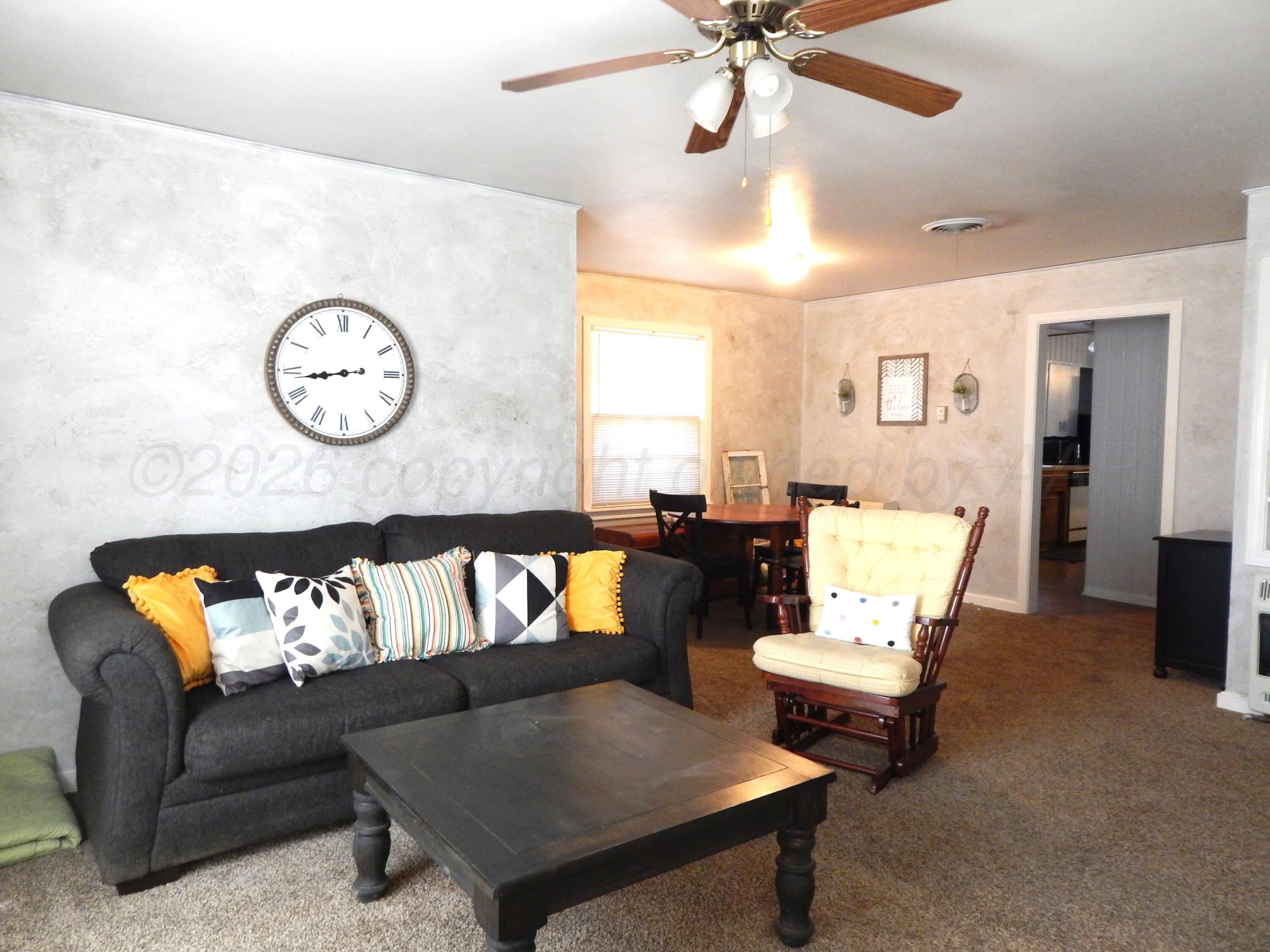 519 Third Street Property Photo 2