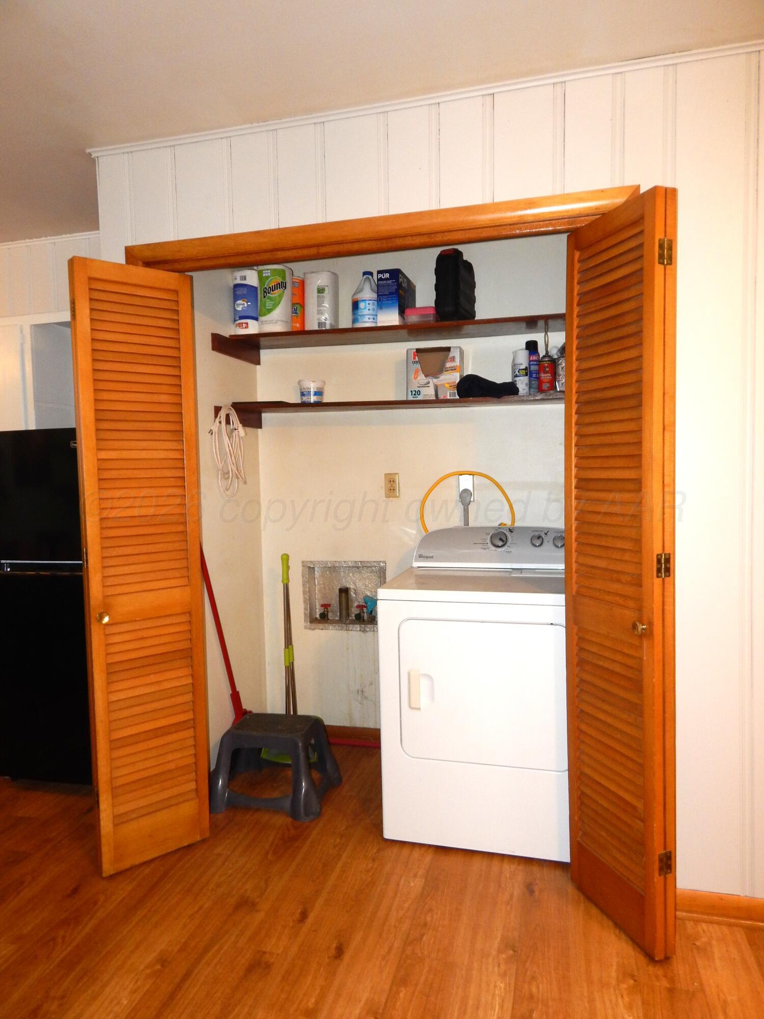 519 Third Street Property Photo 10