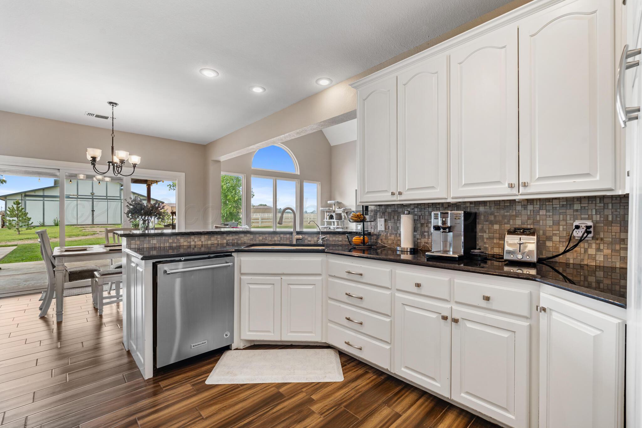 8901 Red Wing Road Property Photo 13