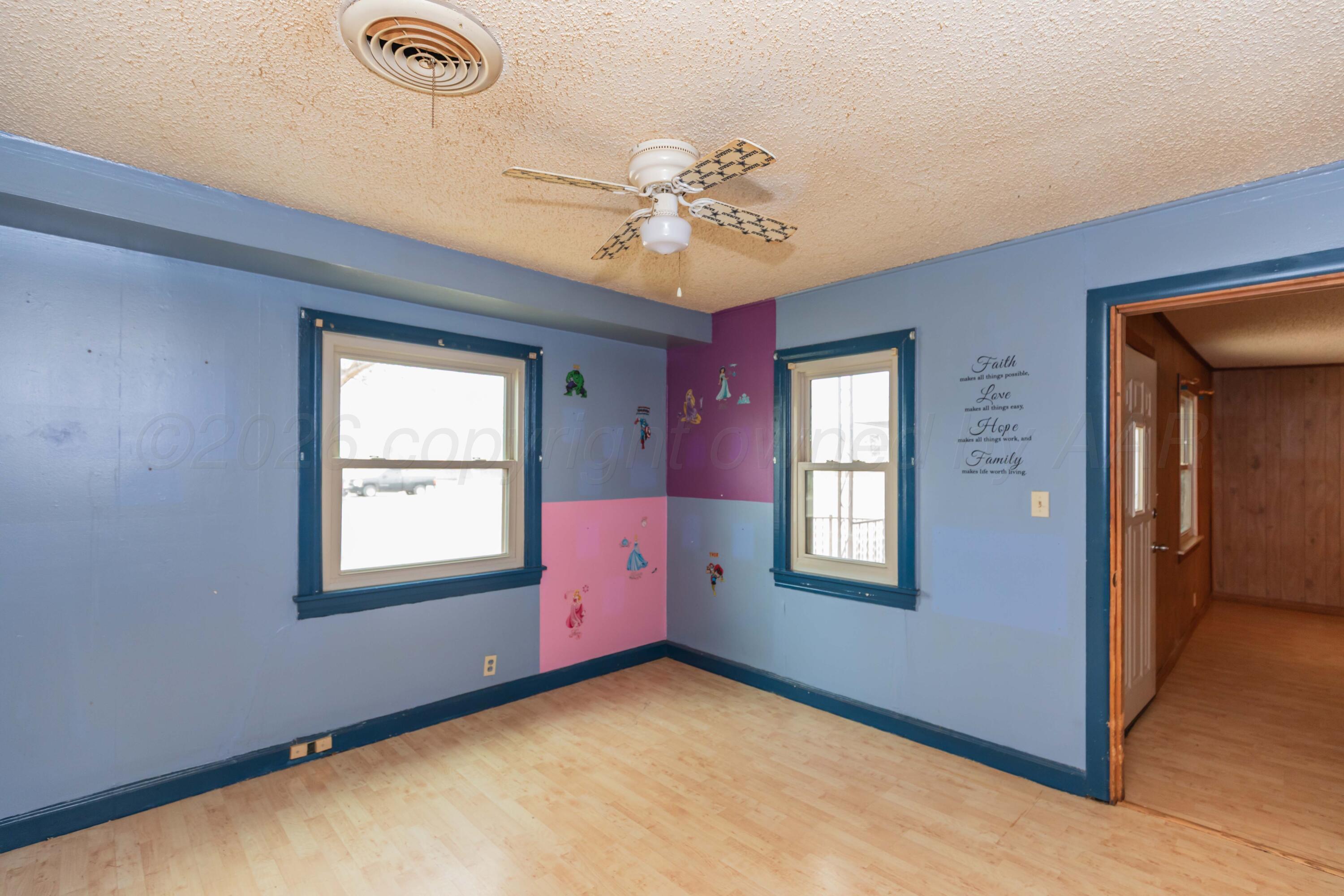 200 S Wall Street Property Photo 21